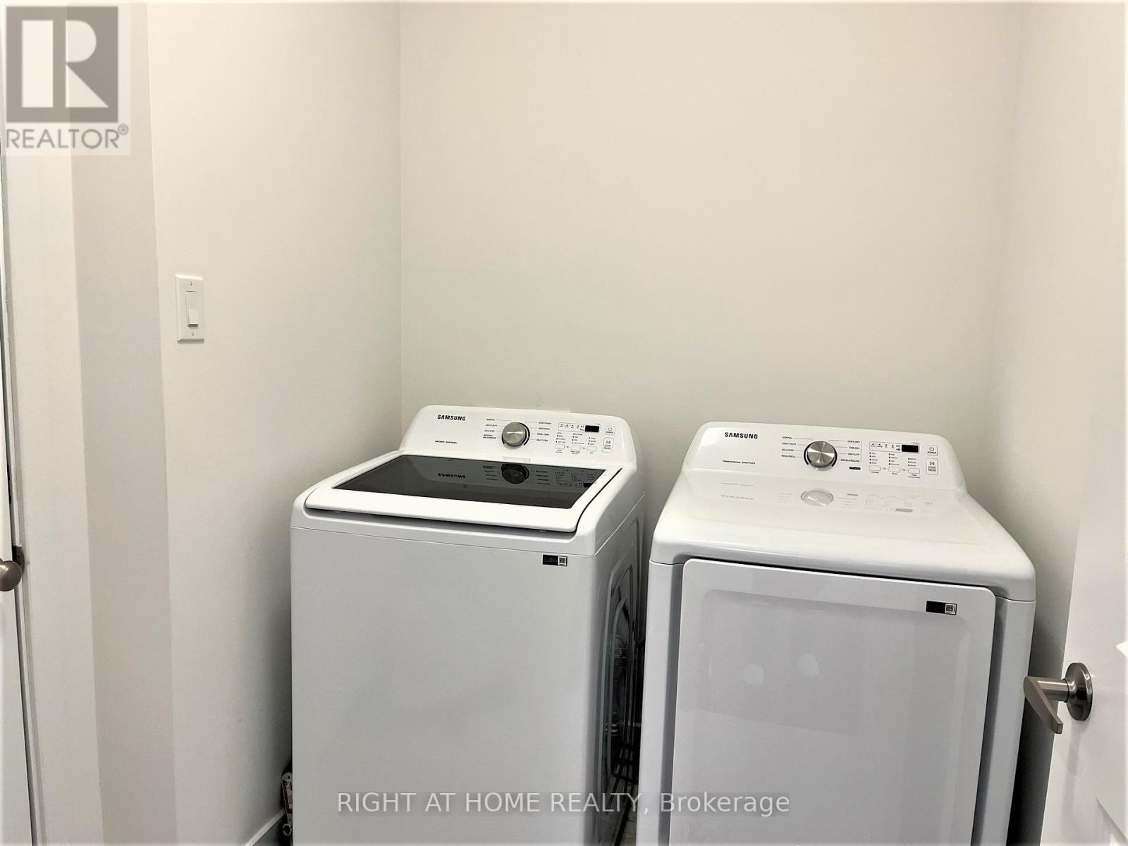 2061 Allegrini Terrace, Ottawa, Ontario  K2S 2S1 - Photo 7 - X12756084