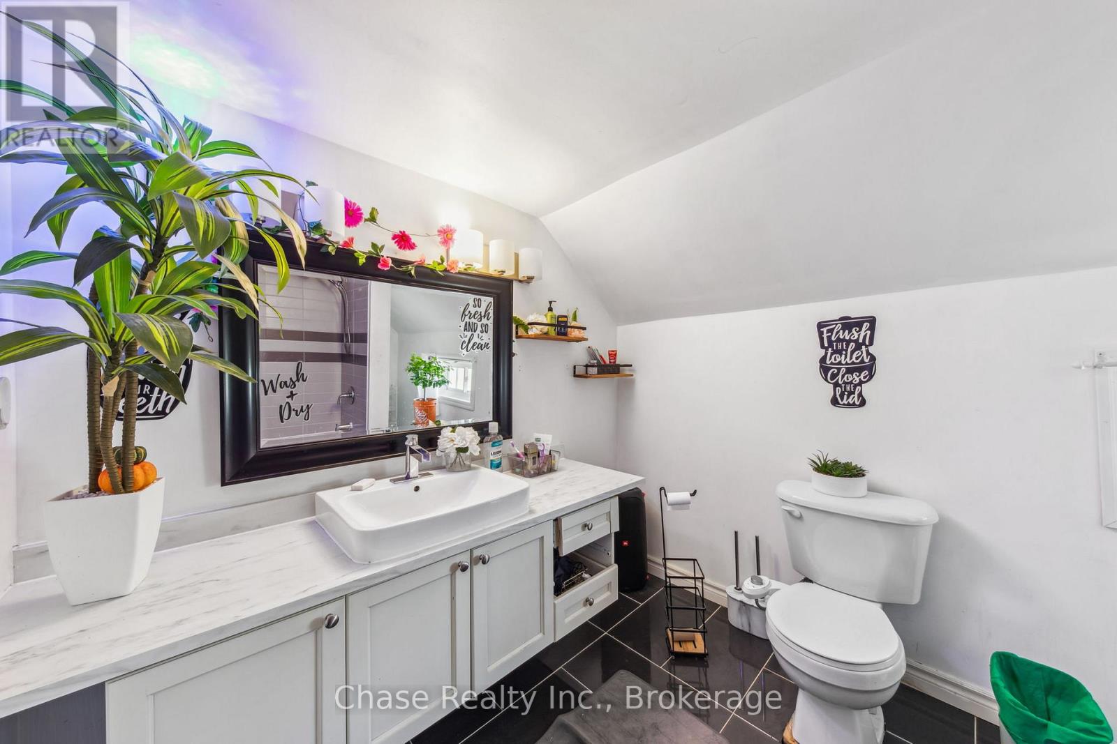 16 Fifth Street W, Midland, Ontario  L4R 3V2 - Photo 6 - S12756074