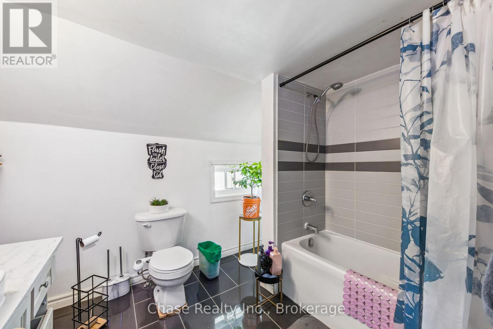 16 Fifth Street W, Midland, Ontario  L4R 3V2 - Photo 7 - S12756074