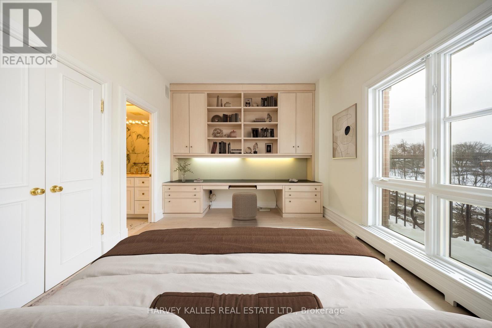 #5b - 2 Chedington Place, Toronto, Ontario  M4N 3R5 - Photo 27 - C12749474