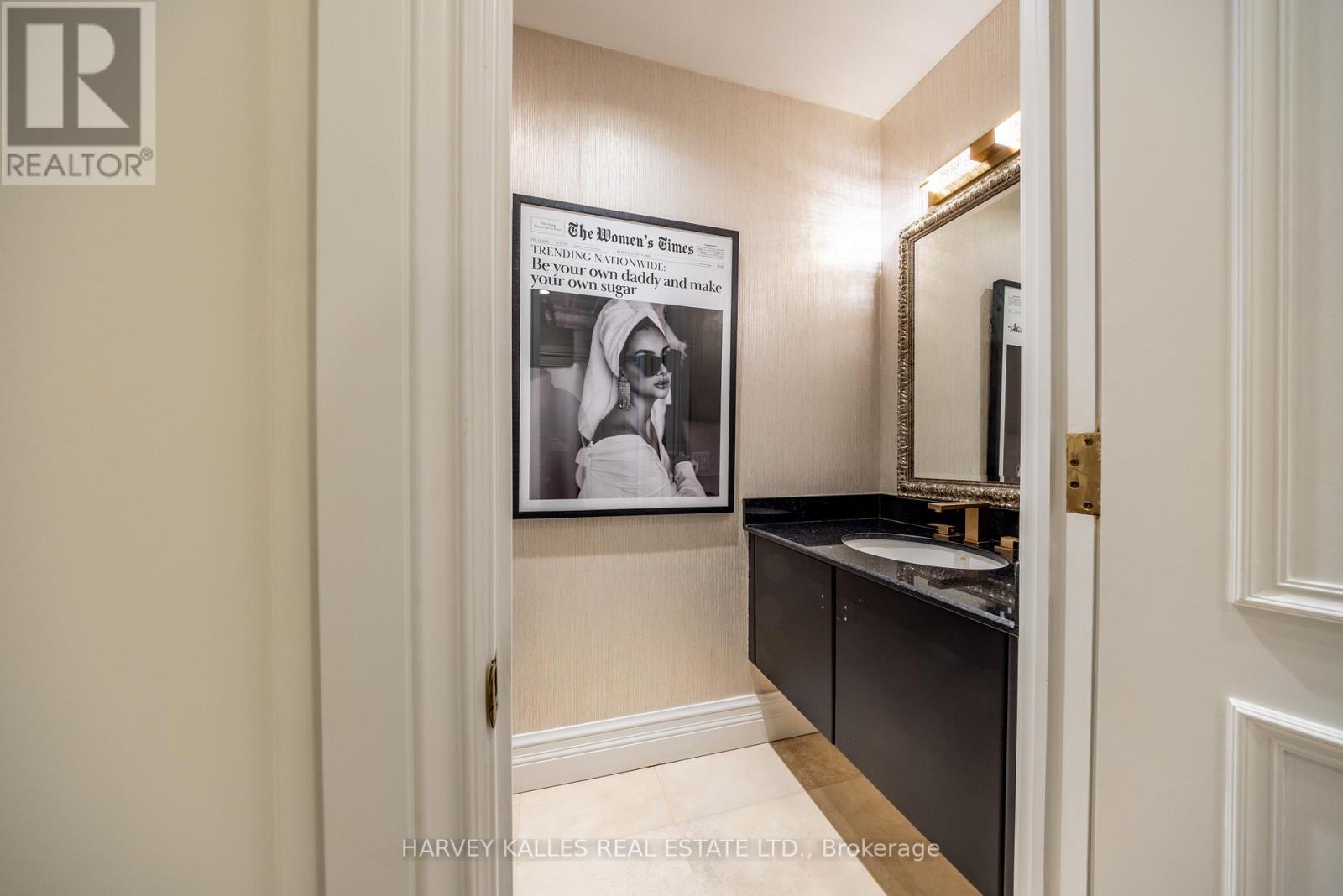 #5b - 2 Chedington Place, Toronto, Ontario  M4N 3R5 - Photo 12 - C12749474