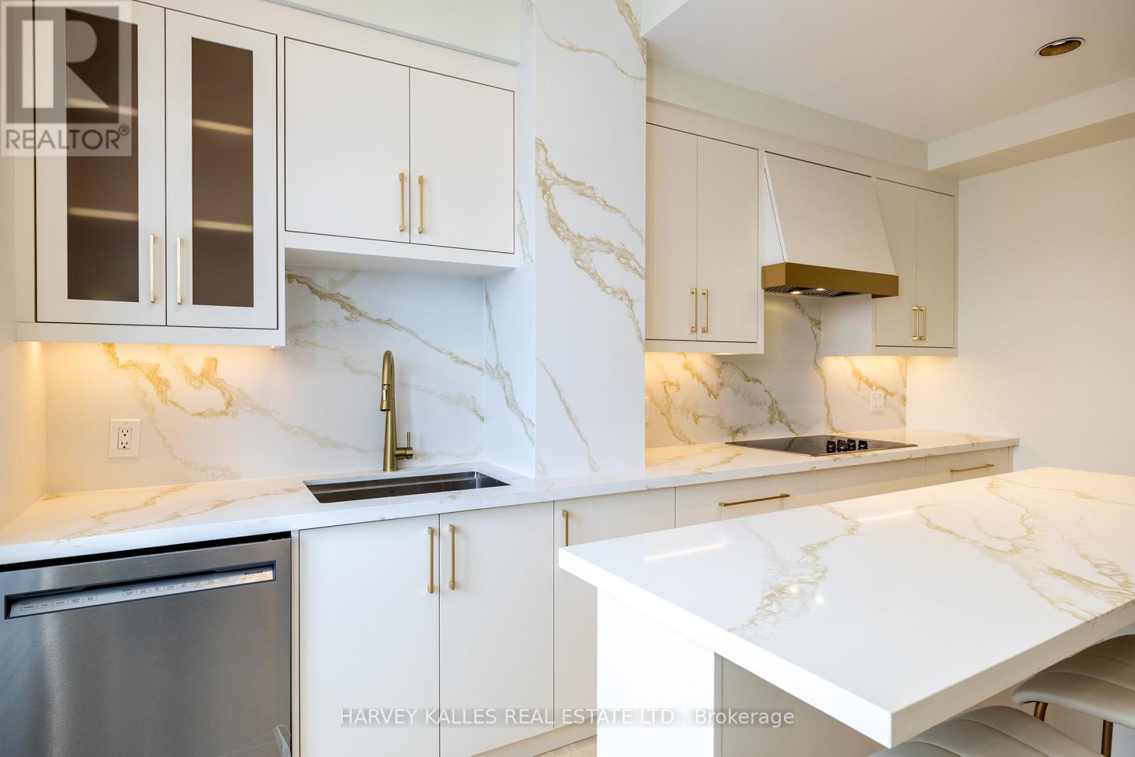 #5b - 2 Chedington Place, Toronto, Ontario  M4N 3R5 - Photo 14 - C12749474