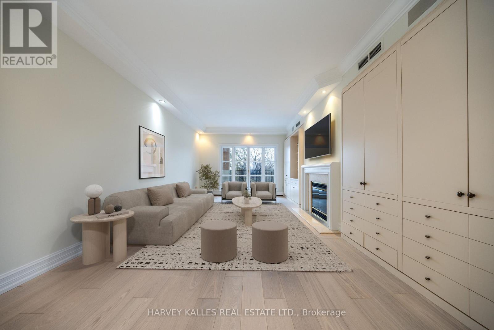 #5b - 2 Chedington Place, Toronto, Ontario  M4N 3R5 - Photo 4 - C12749474