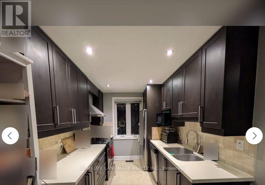 Main - 57 Glenside Avenue, Toronto, Ontario  M4L 2T6 - Photo 11 - E12756088