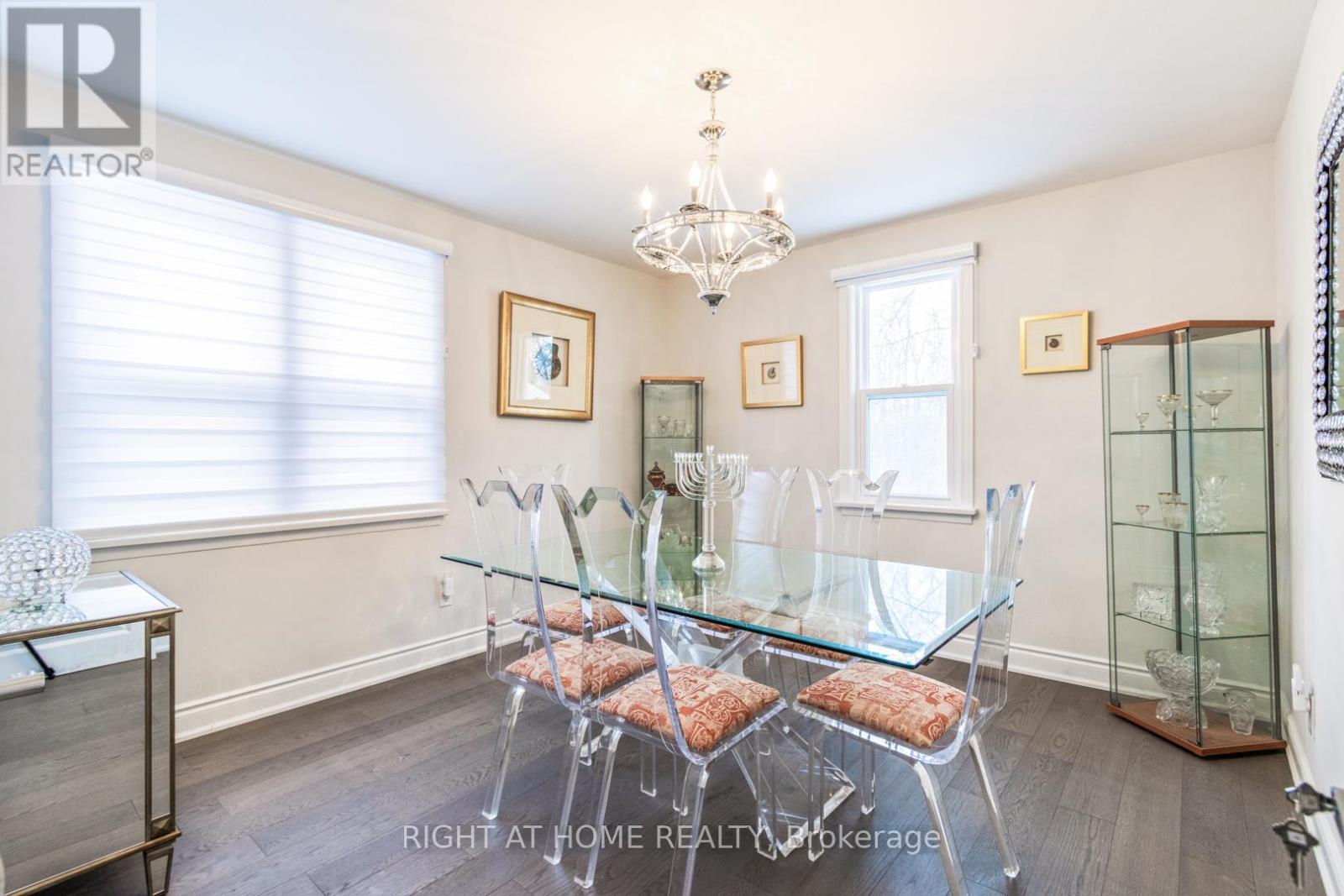 735 Srigley Street, Newmarket, Ontario  L3Y 1X6 - Photo 12 - N12756068