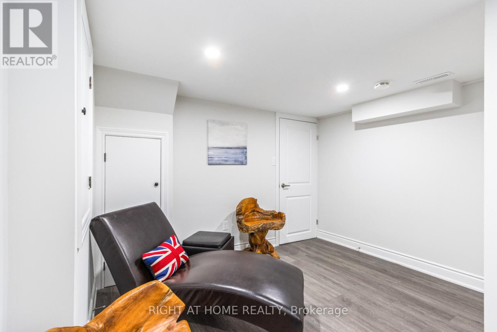 735 Srigley Street, Newmarket, Ontario  L3Y 1X6 - Photo 29 - N12756068