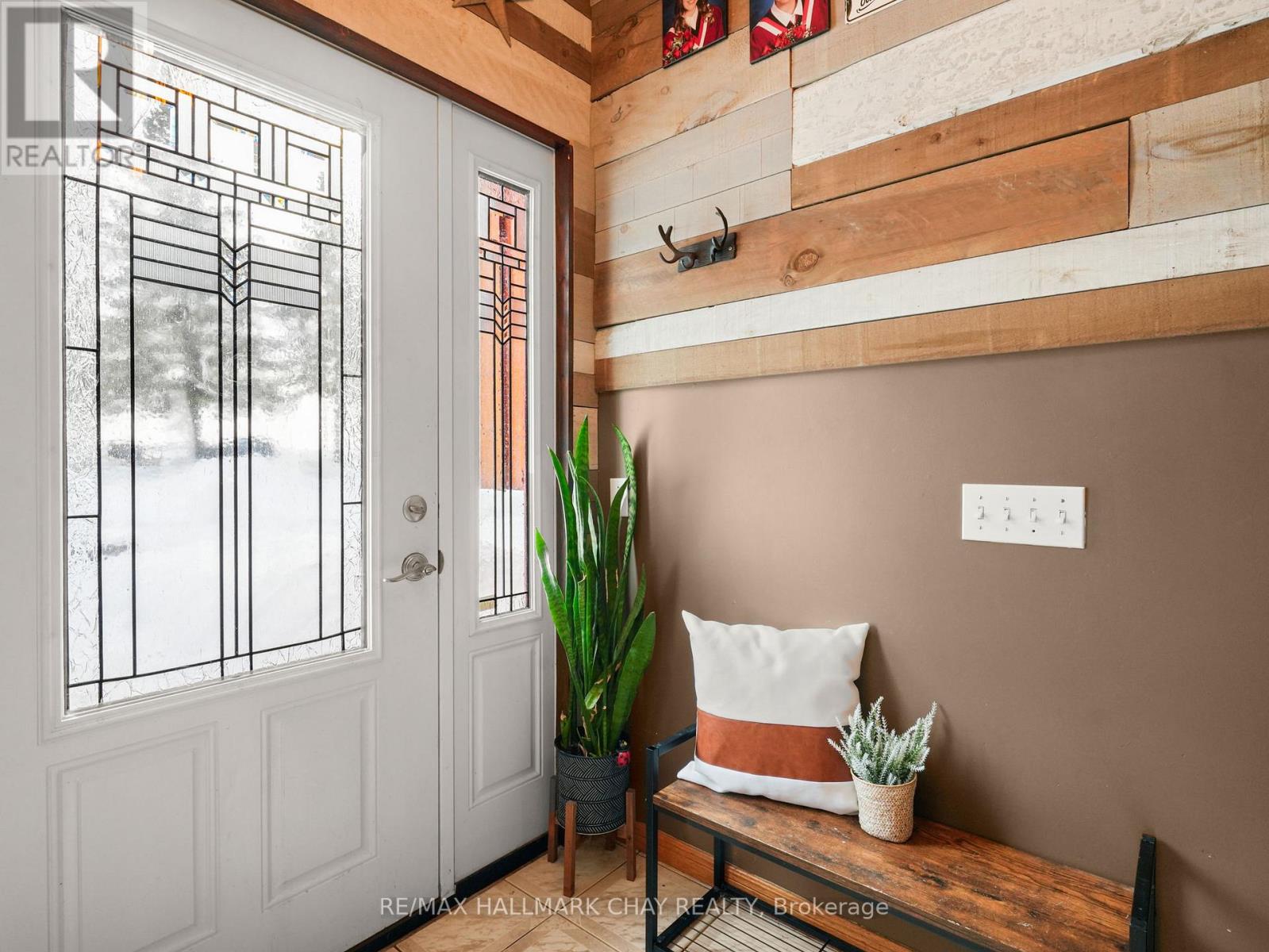 4684 10th Side Road, Essa, Ontario  L0L 2N0 - Photo 5 - N12756070