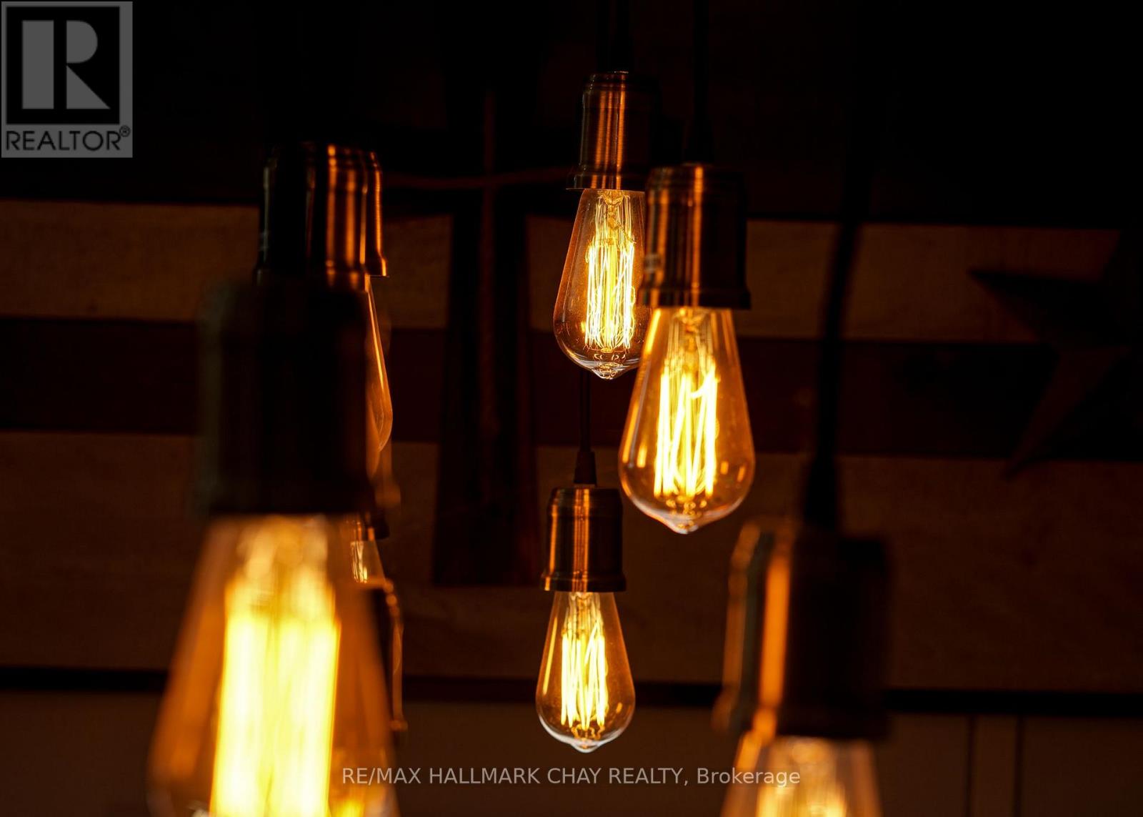 4684 10th Side Road, Essa, Ontario  L0L 2N0 - Photo 9 - N12756070