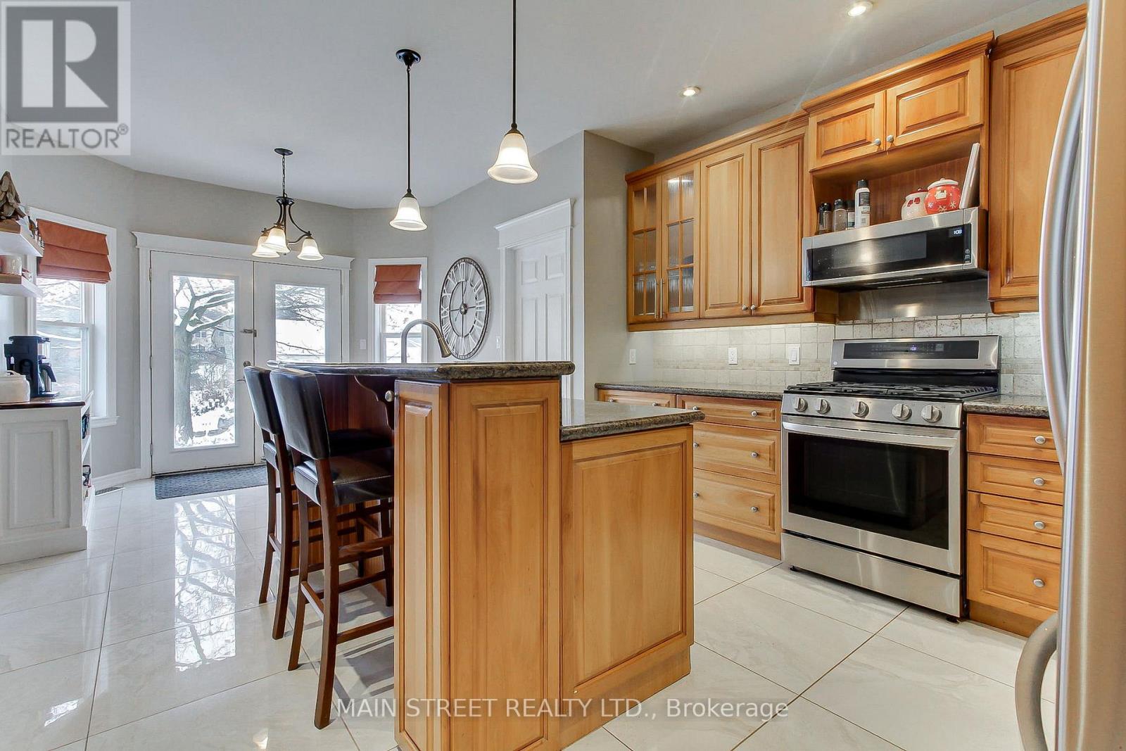 122 Davis Trail, Essa (Thornton), Ontario  L0L 2N0 - Photo 7 - N12756104