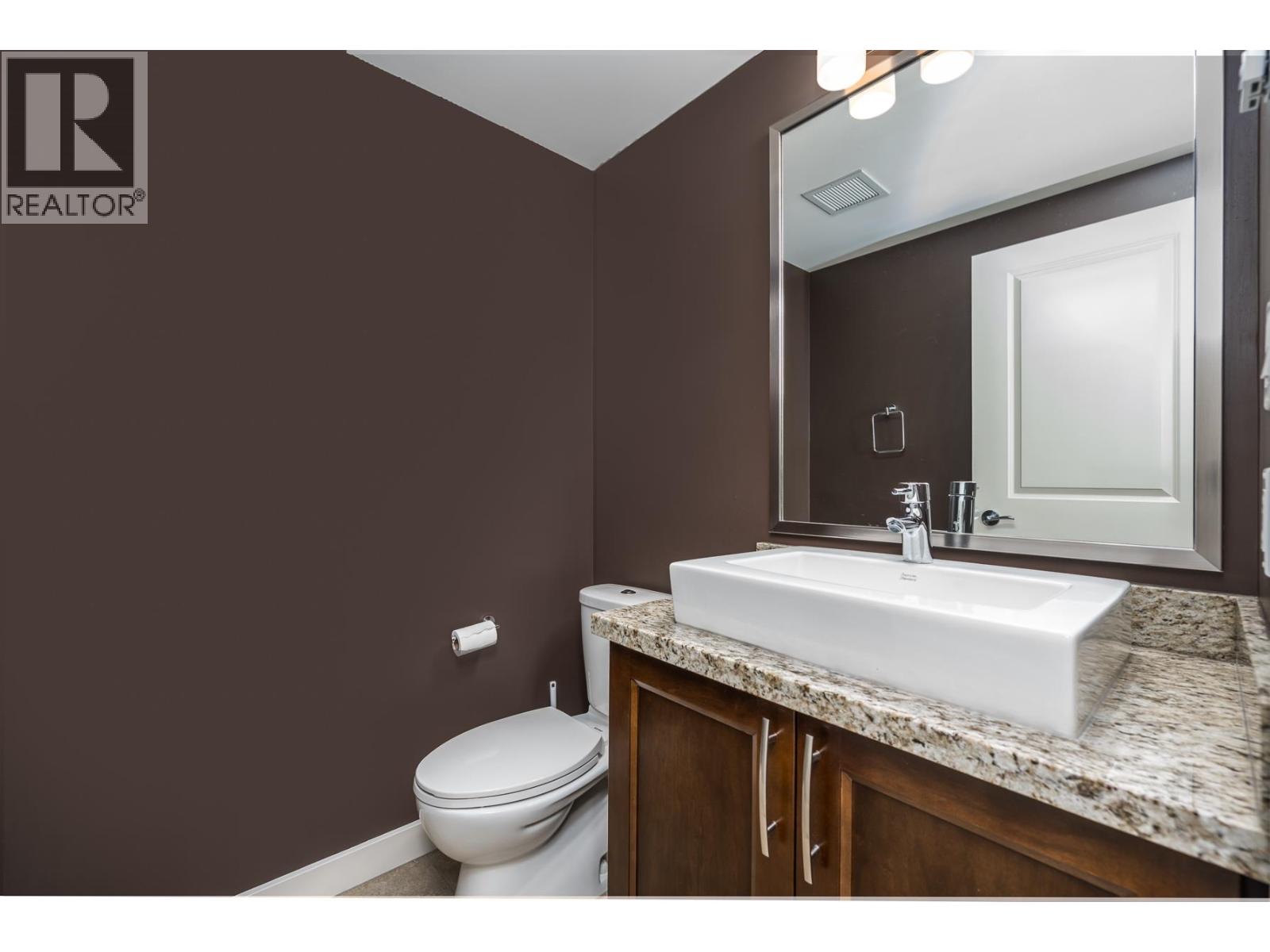 210 5099 Springs Boulevard, Abbotsford, British Columbia  V4M 0A2 - Photo 23 - R3085688