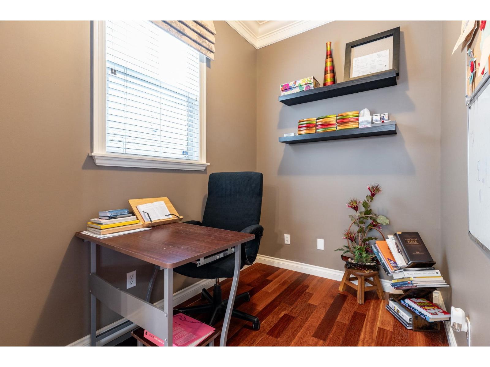 19657 69a Avenue, Langley, British Columbia  V2Y 3A6 - Photo 19 - R3071764