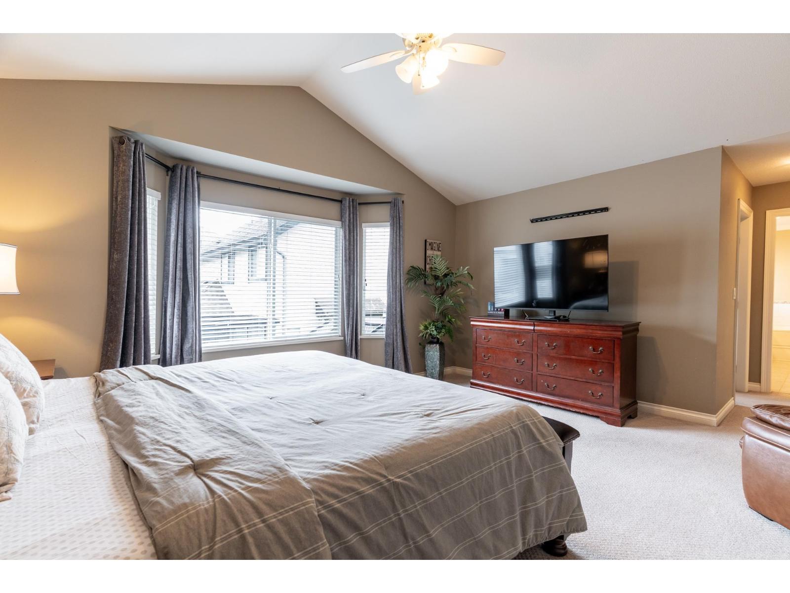 19657 69a Avenue, Langley, British Columbia  V2Y 3A6 - Photo 22 - R3071764