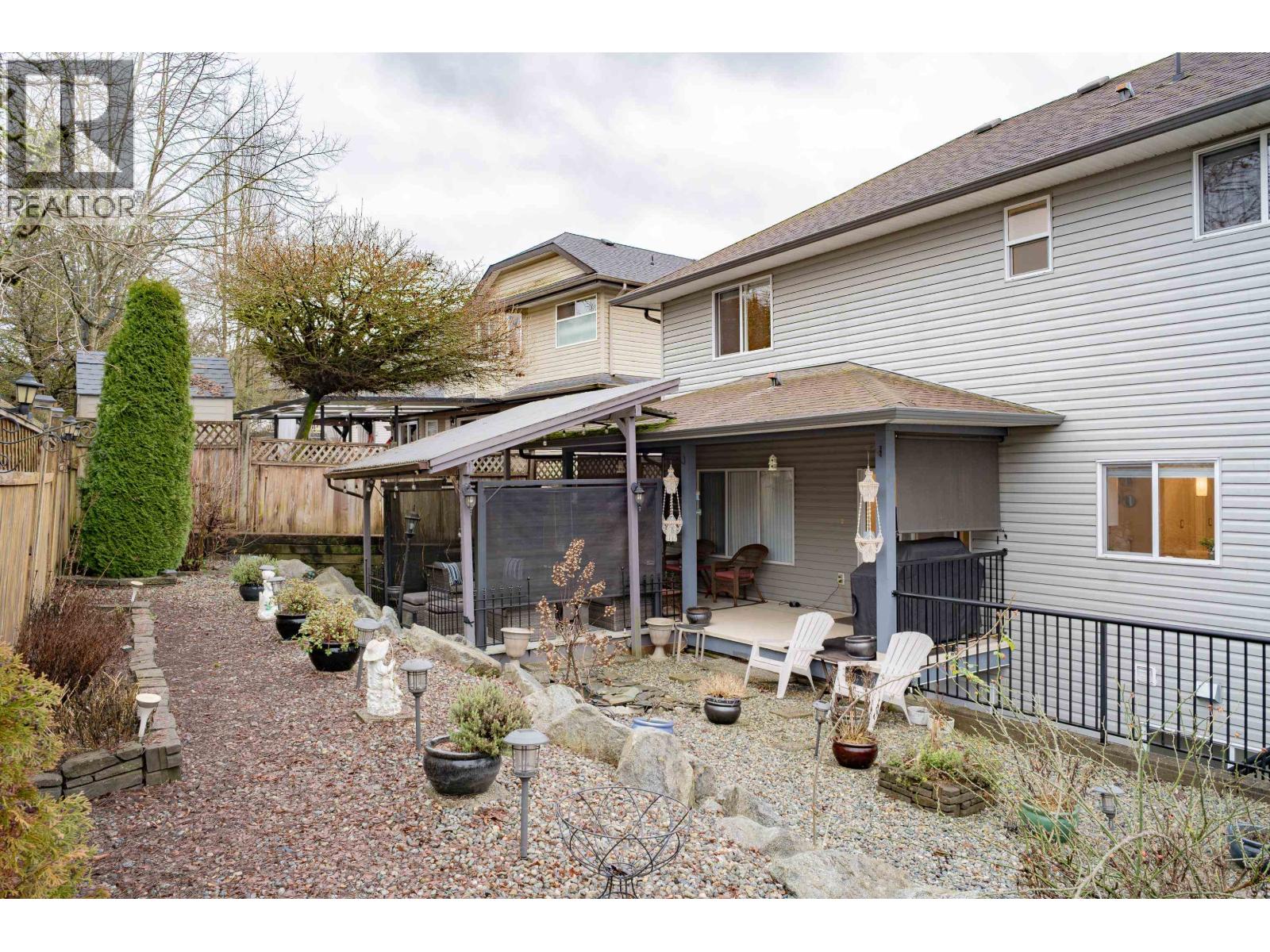 23717 110 Avenue, Maple Ridge, British Columbia  V2W 1E7 - Photo 5 - R3085260