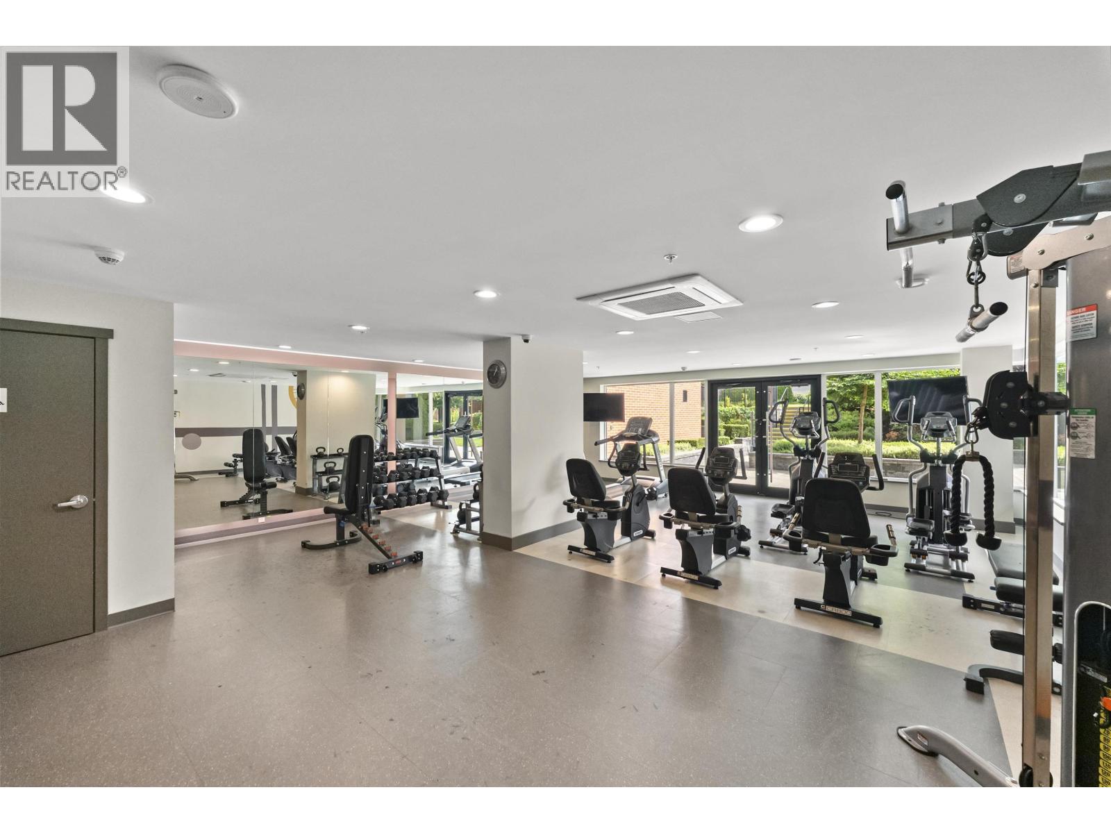 1605 3096 Windsor Gate, Coquitlam, British Columbia  V3B 0P4 - Photo 19 - R3086420