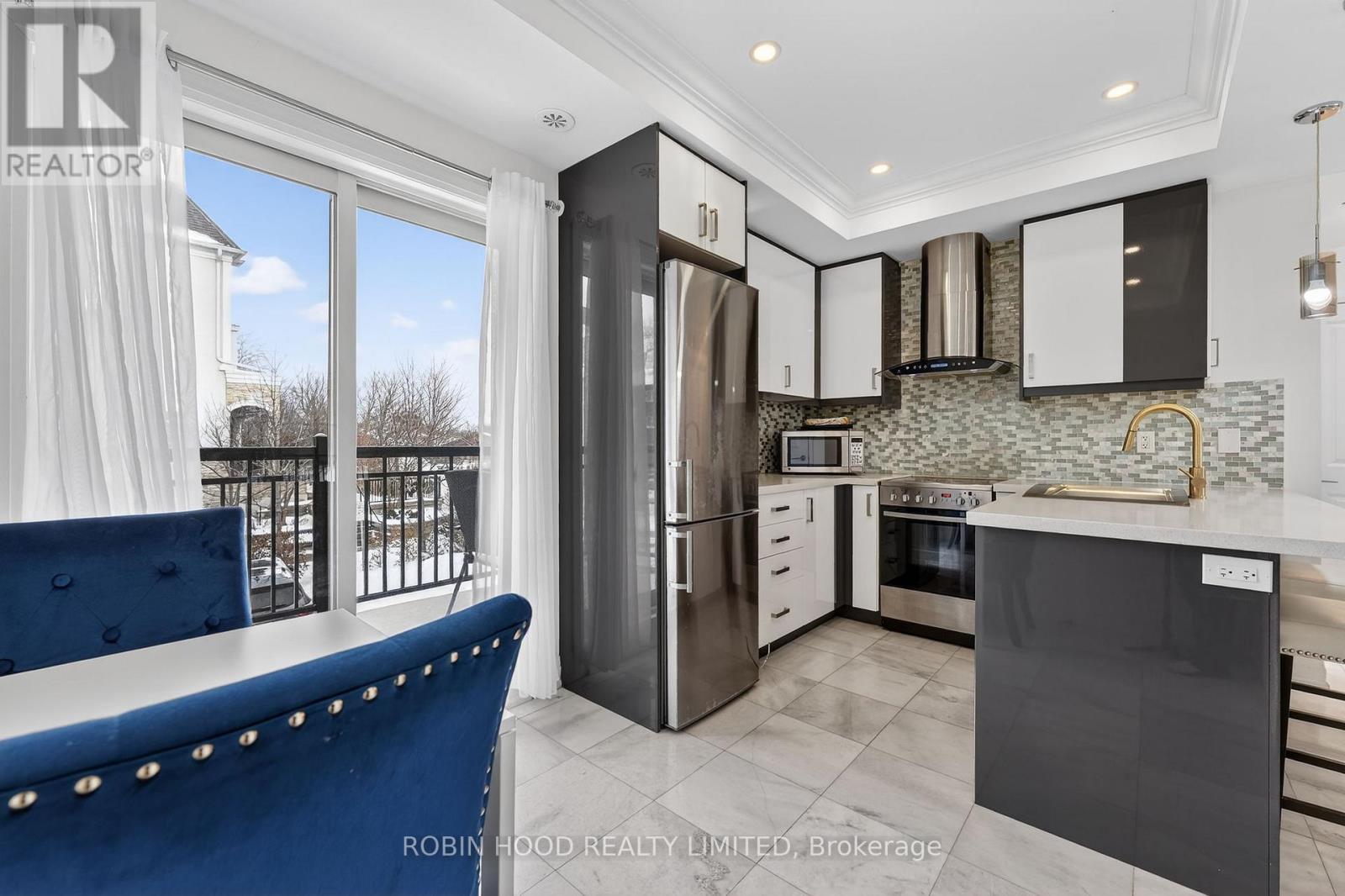 Suite 8 - 3071 Cawthra Road, Mississauga (Applewood), Ontario  L5A 2X4 - Photo 16 - W12756086