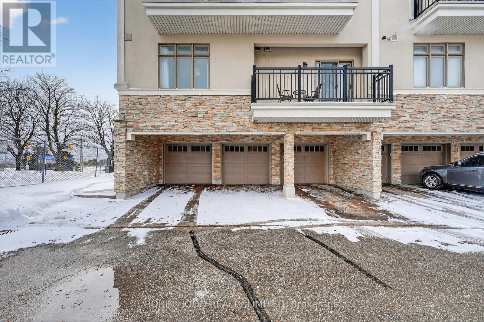 Suite 8 - 3071 Cawthra Road, Mississauga (Applewood), Ontario  L5A 2X4 - Photo 21 - W12756086