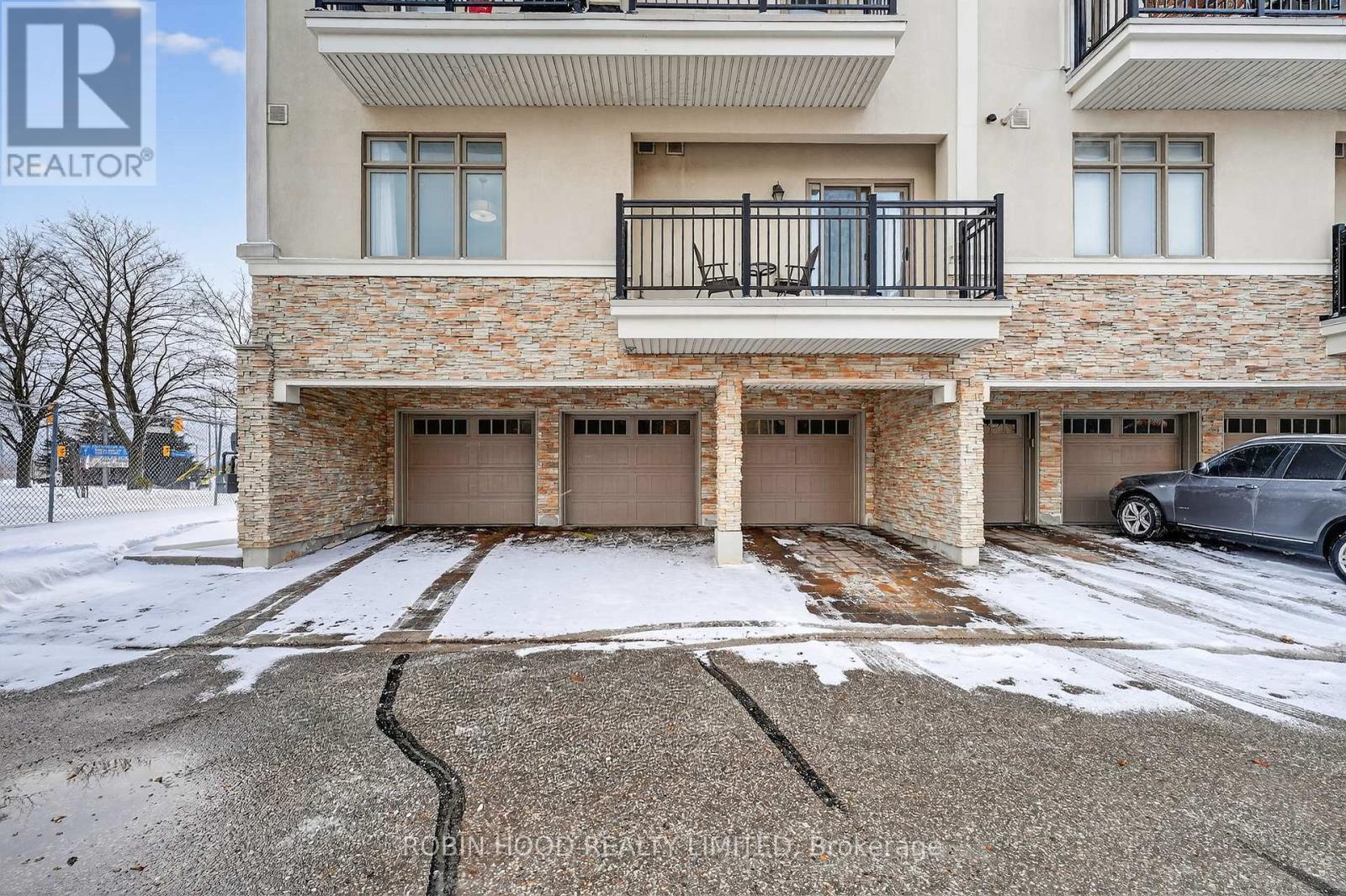 Suite 8 - 3071 Cawthra Road, Mississauga (Applewood), Ontario  L5A 2X4 - Photo 22 - W12756086