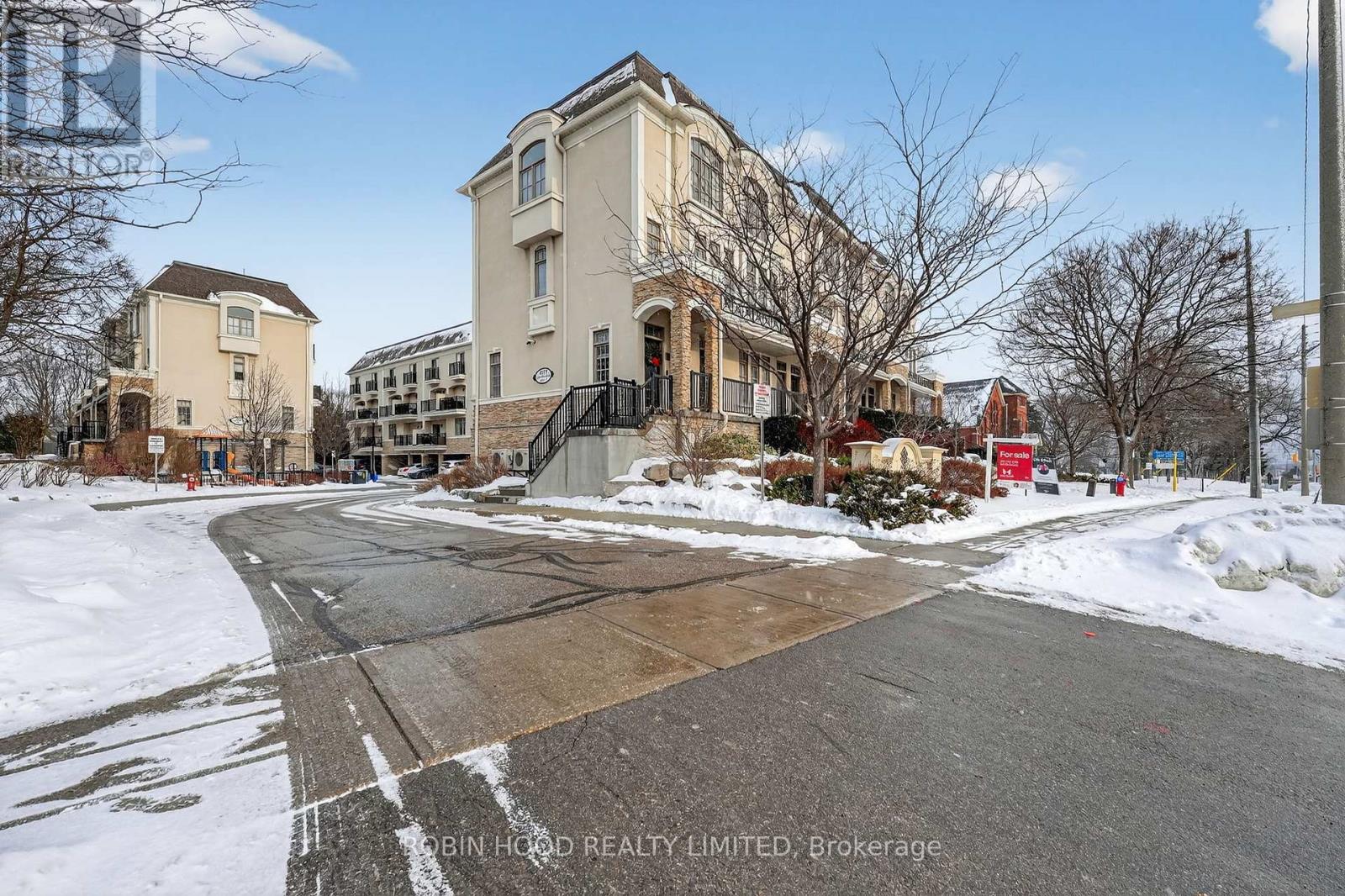 Suite 8 - 3071 Cawthra Road, Mississauga (Applewood), Ontario  L5A 2X4 - Photo 24 - W12756086