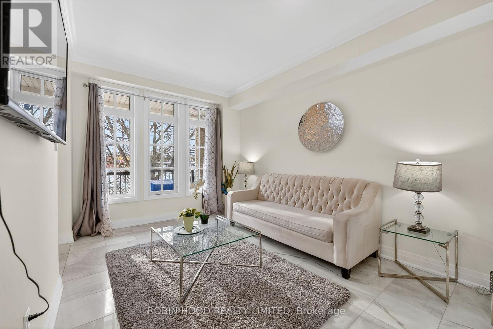 Suite 8 - 3071 Cawthra Road, Mississauga (Applewood), Ontario  L5A 2X4 - Photo 9 - W12756086