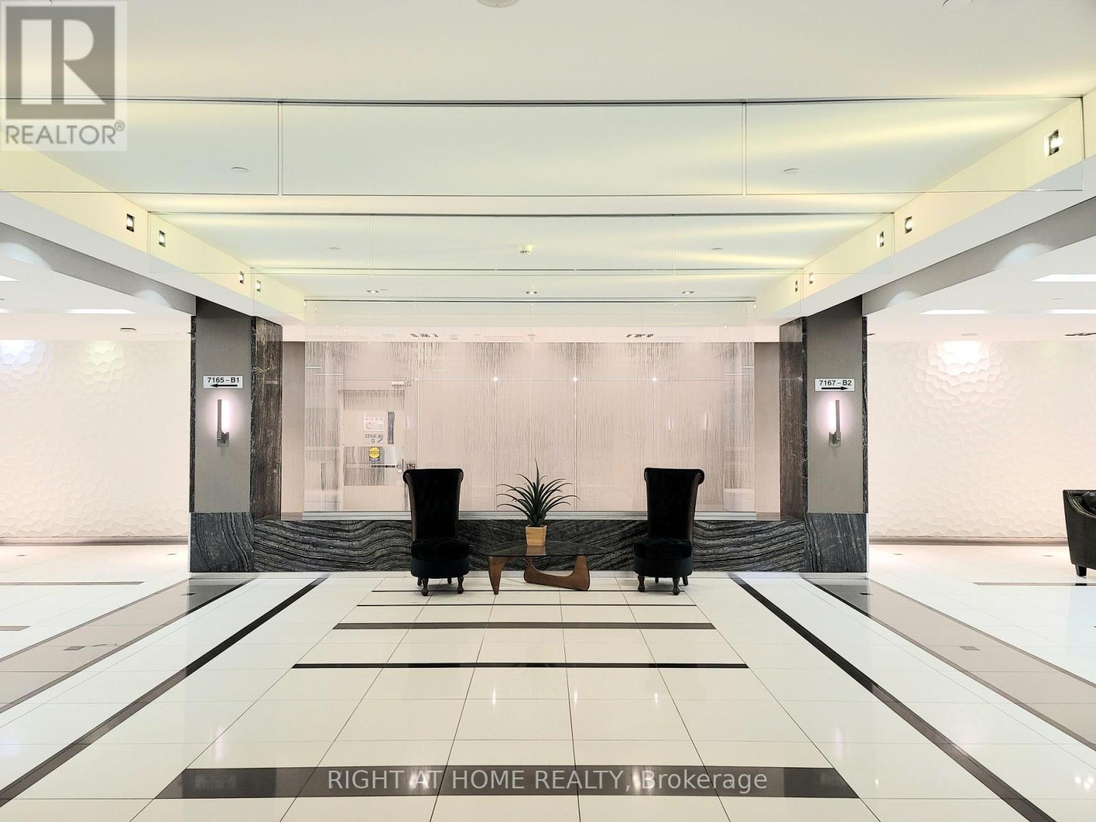 1007 - 7167 Yonge Street, Markham, Ontario  L3T 0E1 - Photo 2 - N12751396