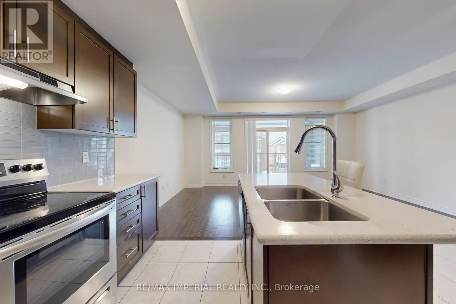 18 John Rudkin Lane, Markham, Ontario  L6B 1N7 - Photo 7 - N12751670