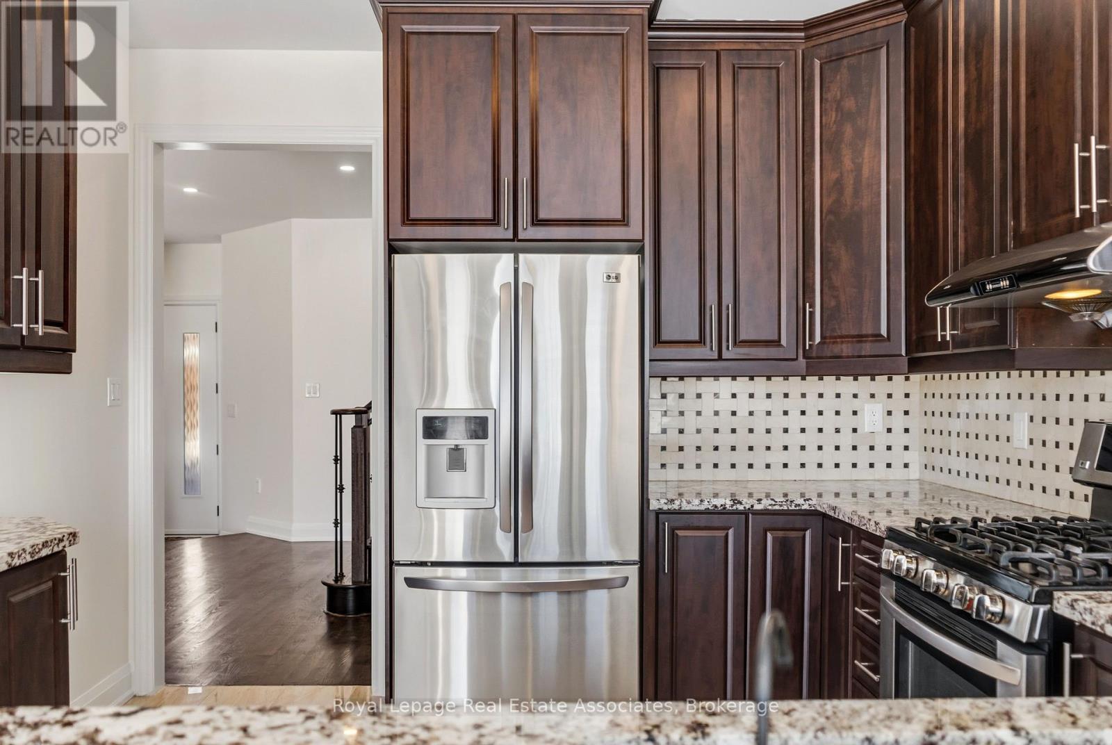 5836 Terrapark Trail, Mississauga, Ontario  L5M 6S1 - Photo 16 - W12753814