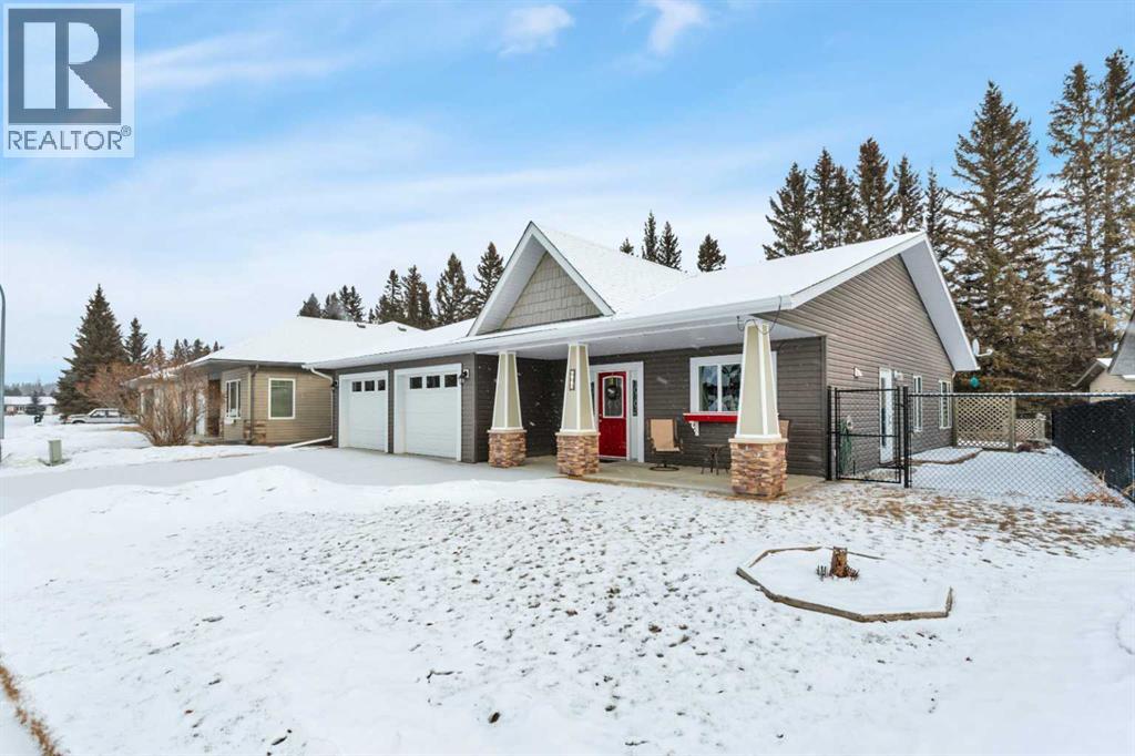 605 5 Street Sw, Sundre, Alberta  T0M 1X0 - Photo 3 - A2281509