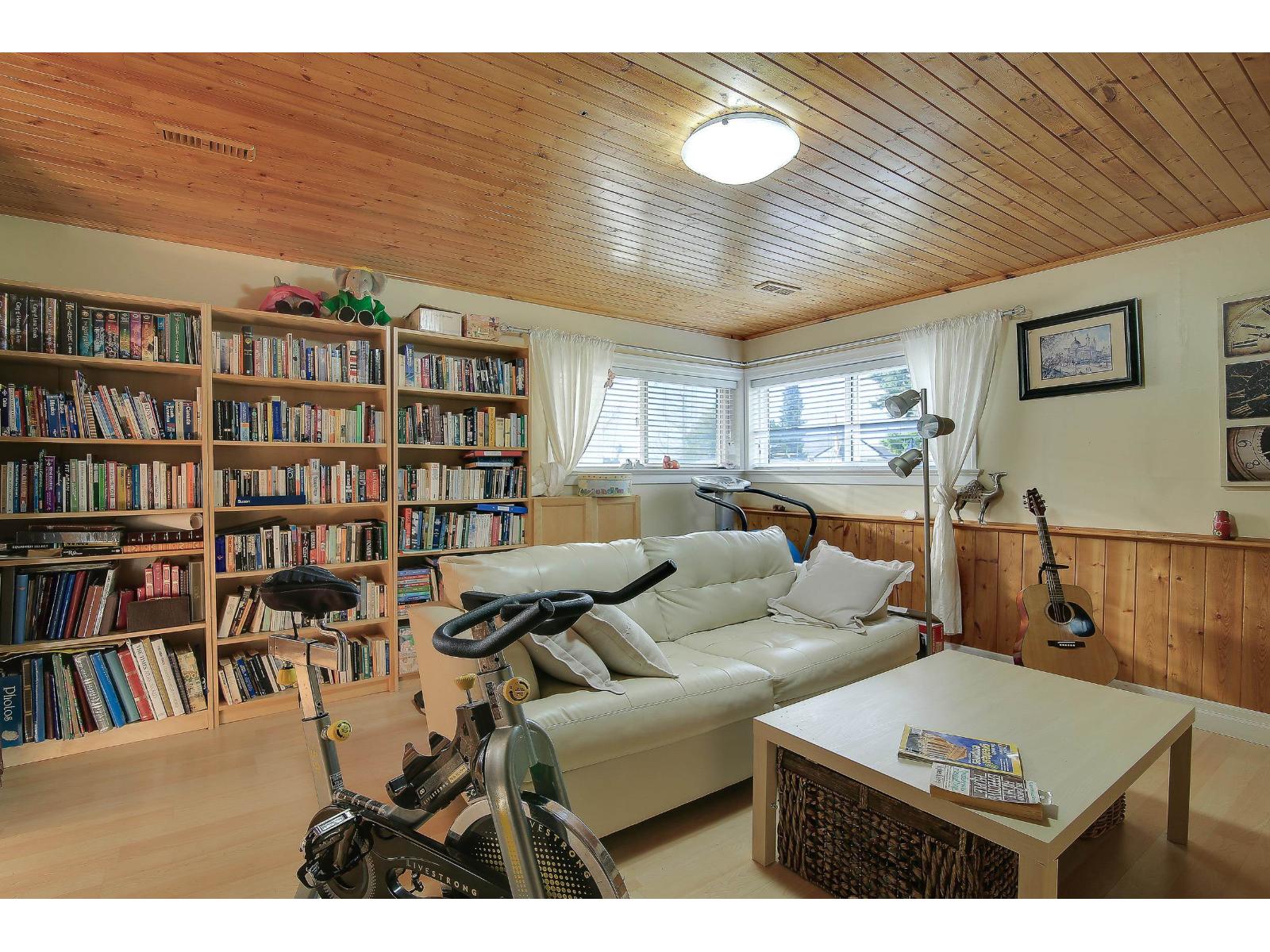 1050 Parker Street, White Rock, British Columbia  V4B 4R7 - Photo 21 - R3086294