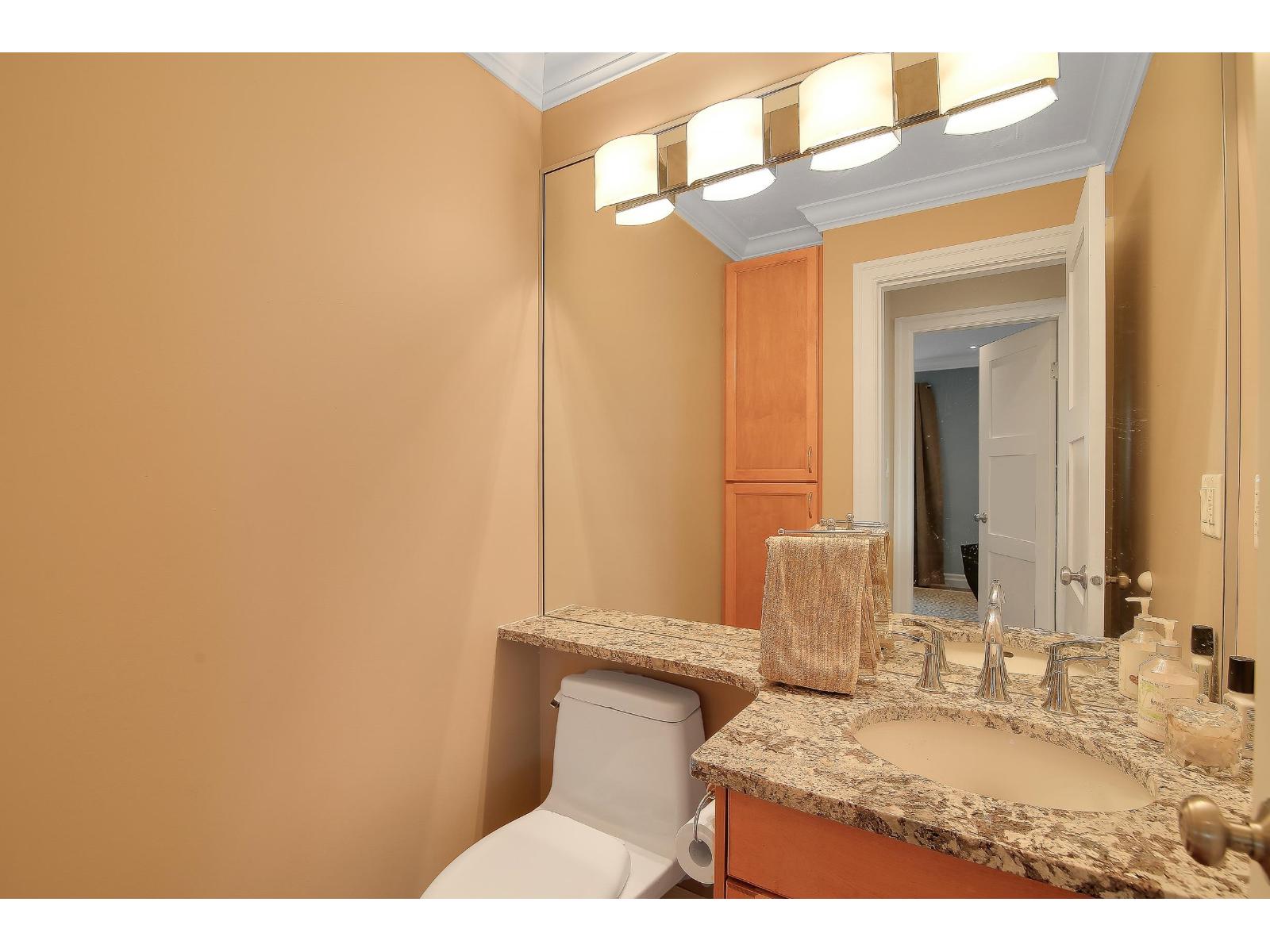 1050 Parker Street, White Rock, British Columbia  V4B 4R7 - Photo 29 - R3086294