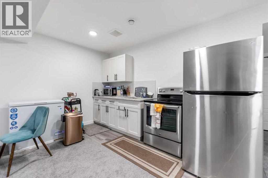 208 Dawson Circle, Chestermere, Alberta  T1X 2R2 - Photo 22 - A2281574