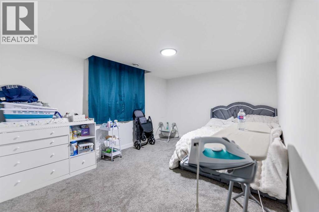 208 Dawson Circle, Chestermere, Alberta  T1X 2R2 - Photo 32 - A2281574