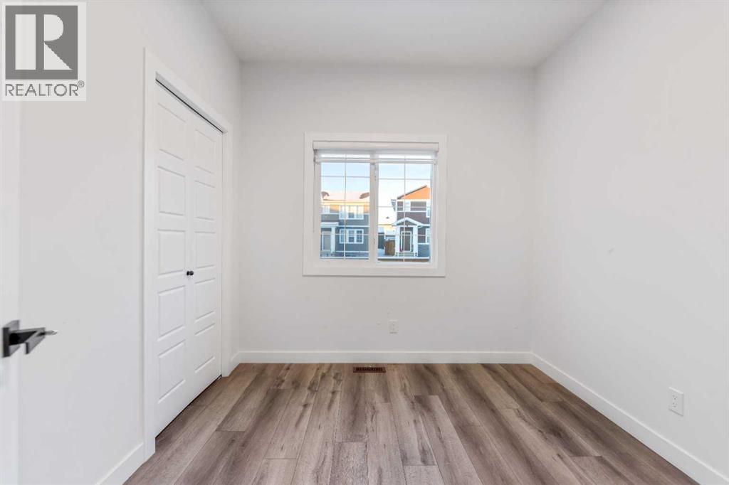 208 Dawson Circle, Chestermere, Alberta  T1X 2R2 - Photo 19 - A2281574