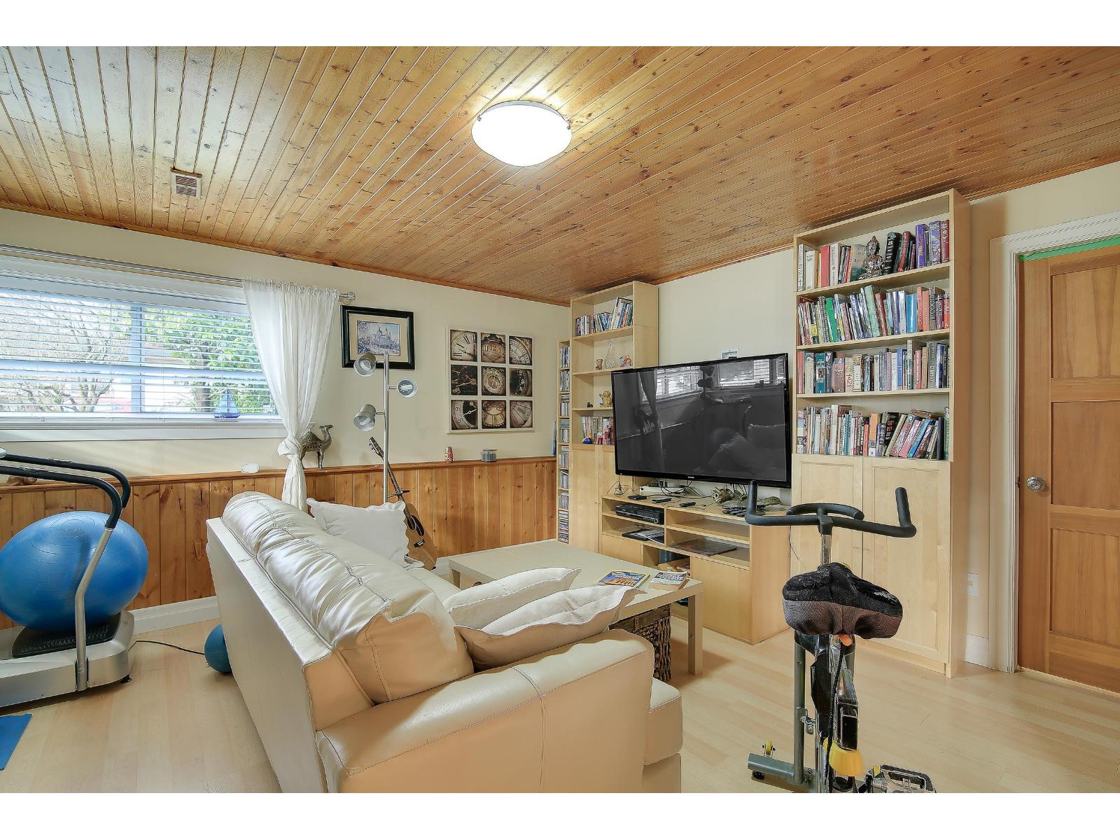 1050 Parker Street, White Rock, British Columbia  V4B 4R7 - Photo 34 - R3086294