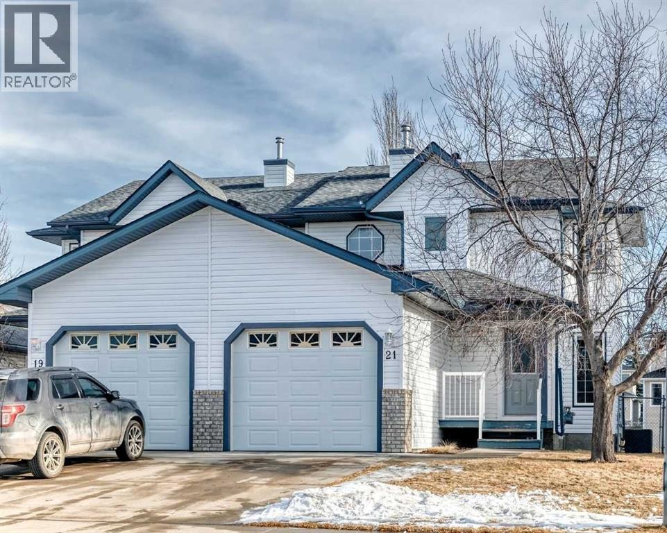21 Hillview Road, Strathmore, Alberta