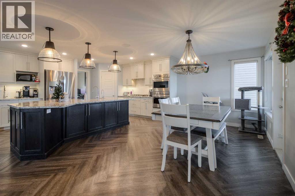 541 Aquitania Boulevard W, Lethbridge, Alberta  T1J 5G7 - Photo 12 - A2272884