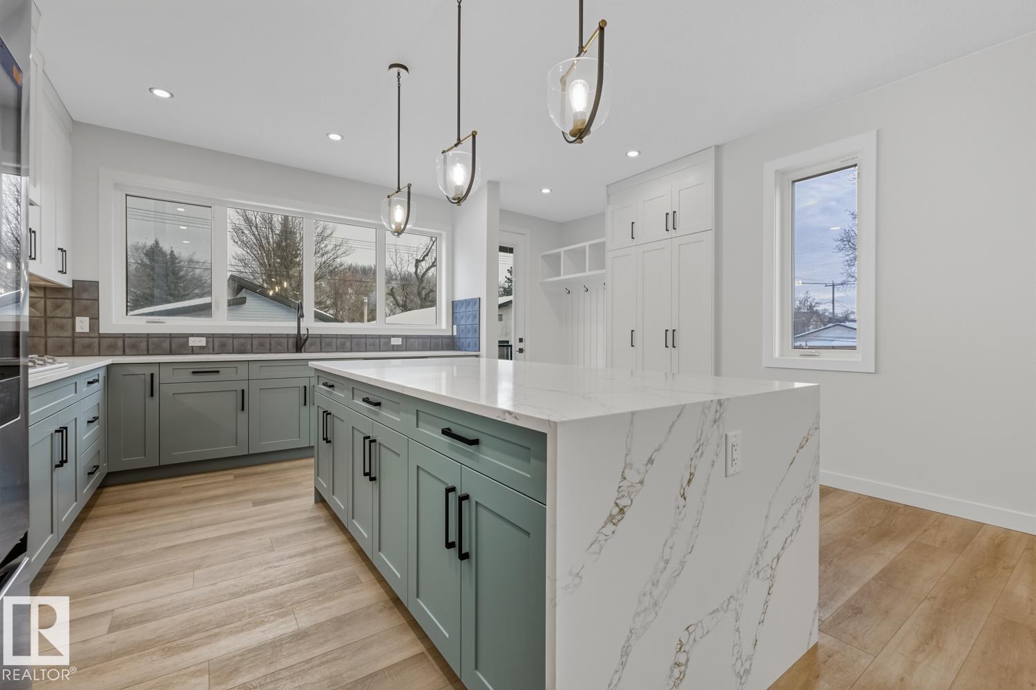 9627 152 St Nw Nw, Edmonton, Alberta  T5W 1W7 - Photo 8 - E4472079