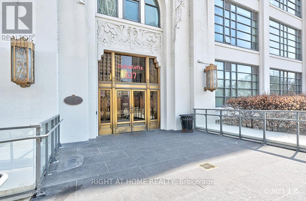 217 - 637 Lake Shore Boulevard W, Toronto, Ontario M5V 1A8 - Photo 2 - C12756110