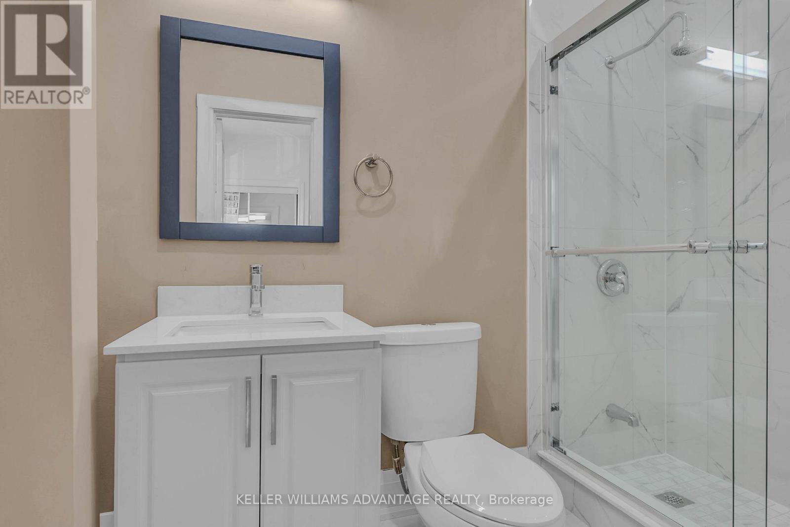 33 Whitehall Road, Toronto (Rosedale-Moore Park), Ontario  M4W 2C5 - Photo 18 - C12756114