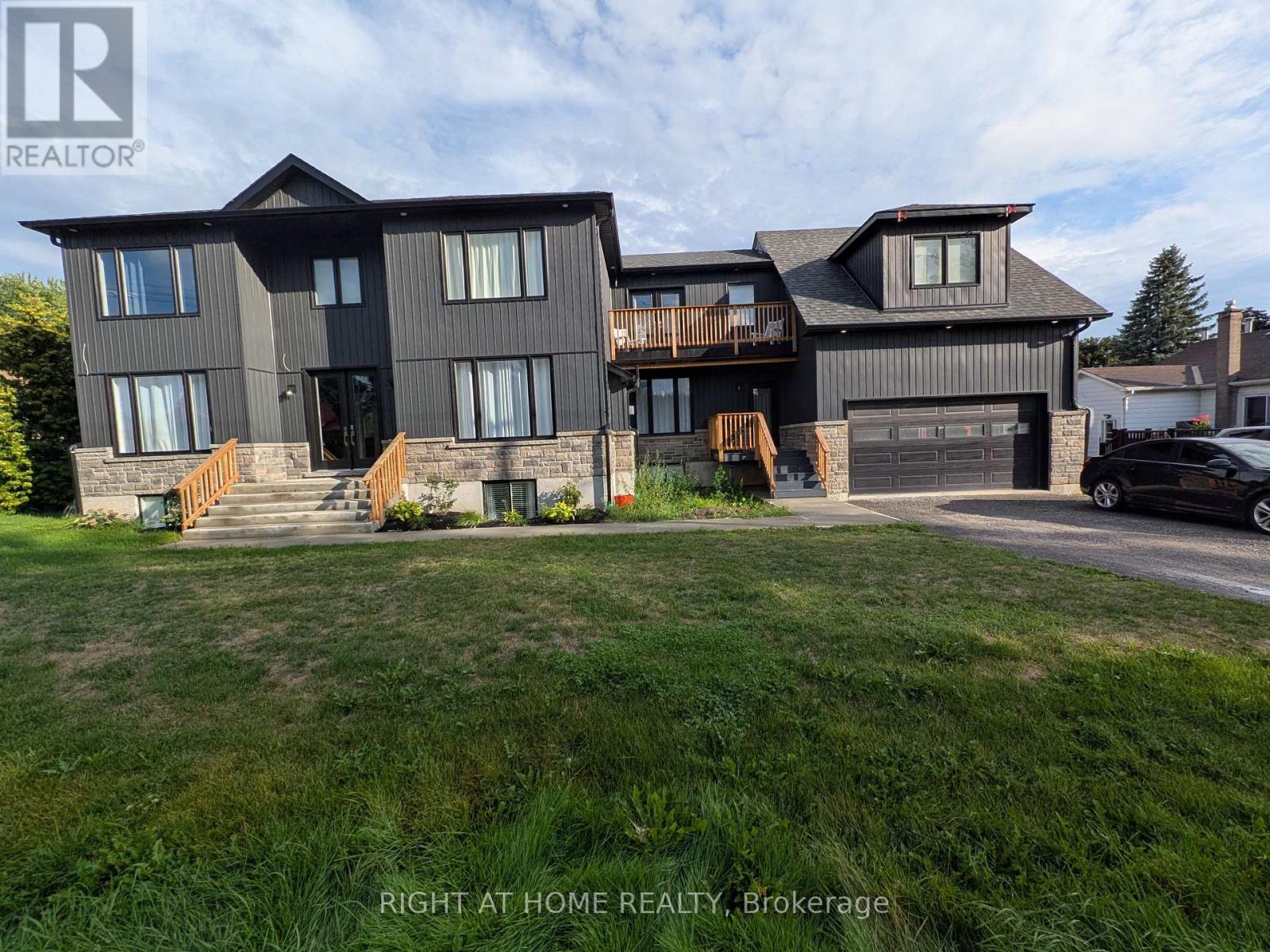 5 Phair Avenue, Clarington, Ontario  L1E 2W5 - Photo 3 - E12756106