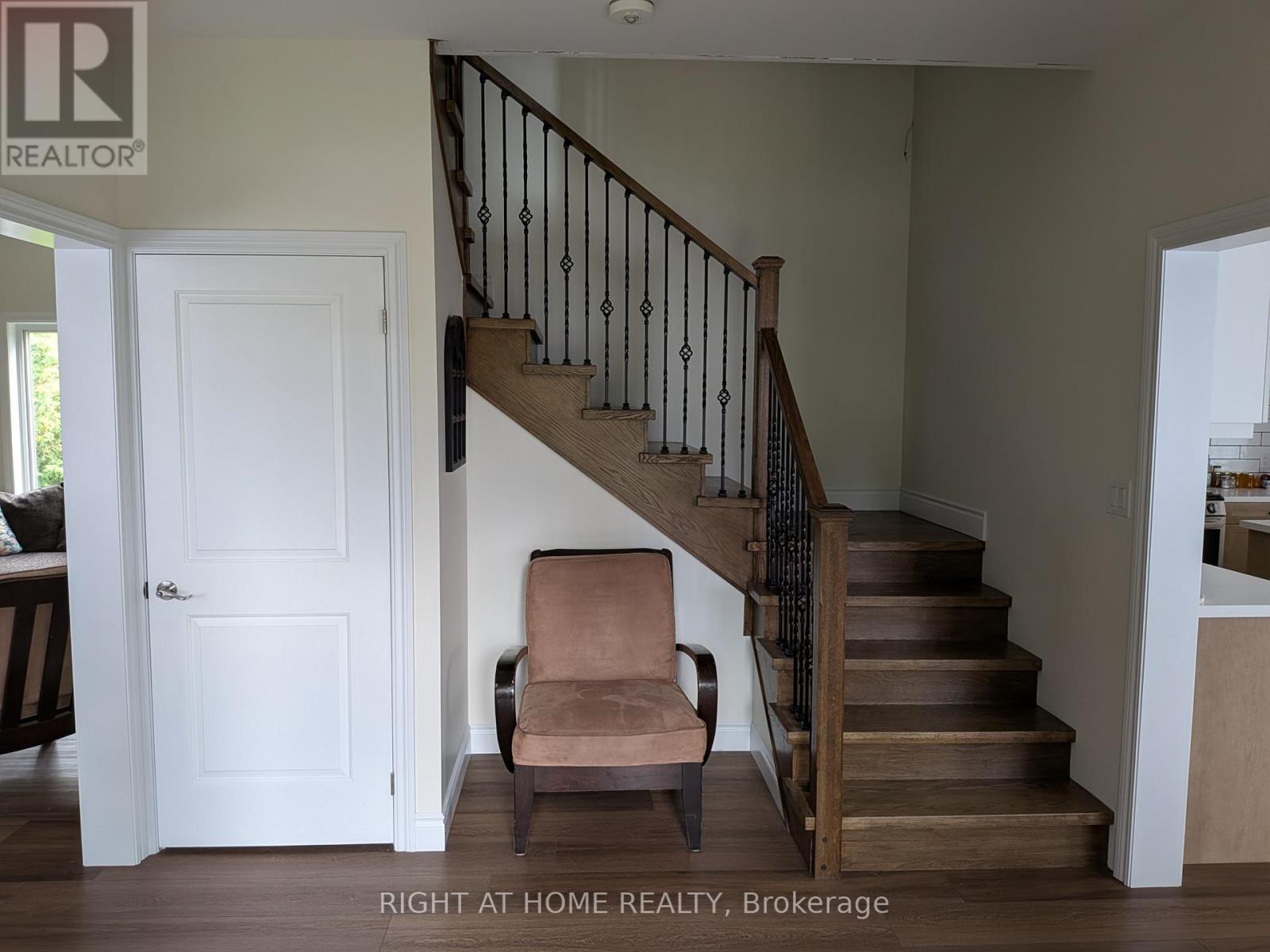 5 Phair Avenue, Clarington, Ontario  L1E 2W5 - Photo 6 - E12756106