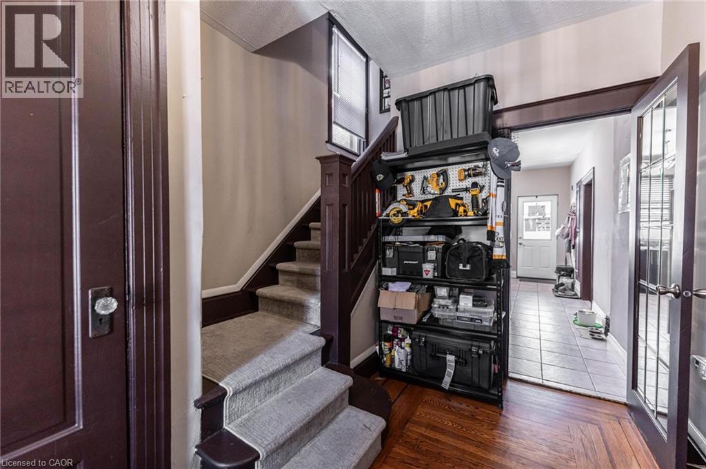 41 Carrick Avenue Unit# 1, Hamilton, Ontario  L8M 2W2 - Photo 3 - 40802831