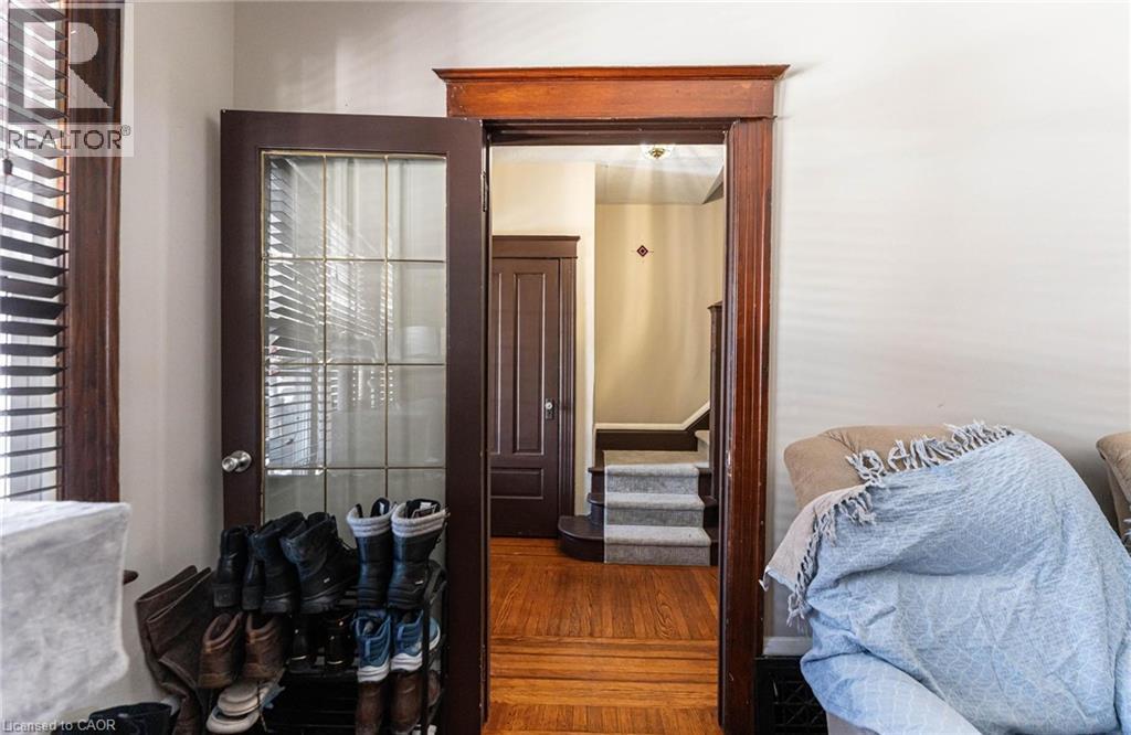 41 Carrick Avenue Unit# 1, Hamilton, Ontario  L8M 2W2 - Photo 4 - 40802831