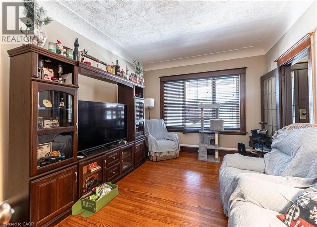 41 Carrick Avenue Unit# 1, Hamilton, Ontario  L8M 2W2 - Photo 6 - 40802831