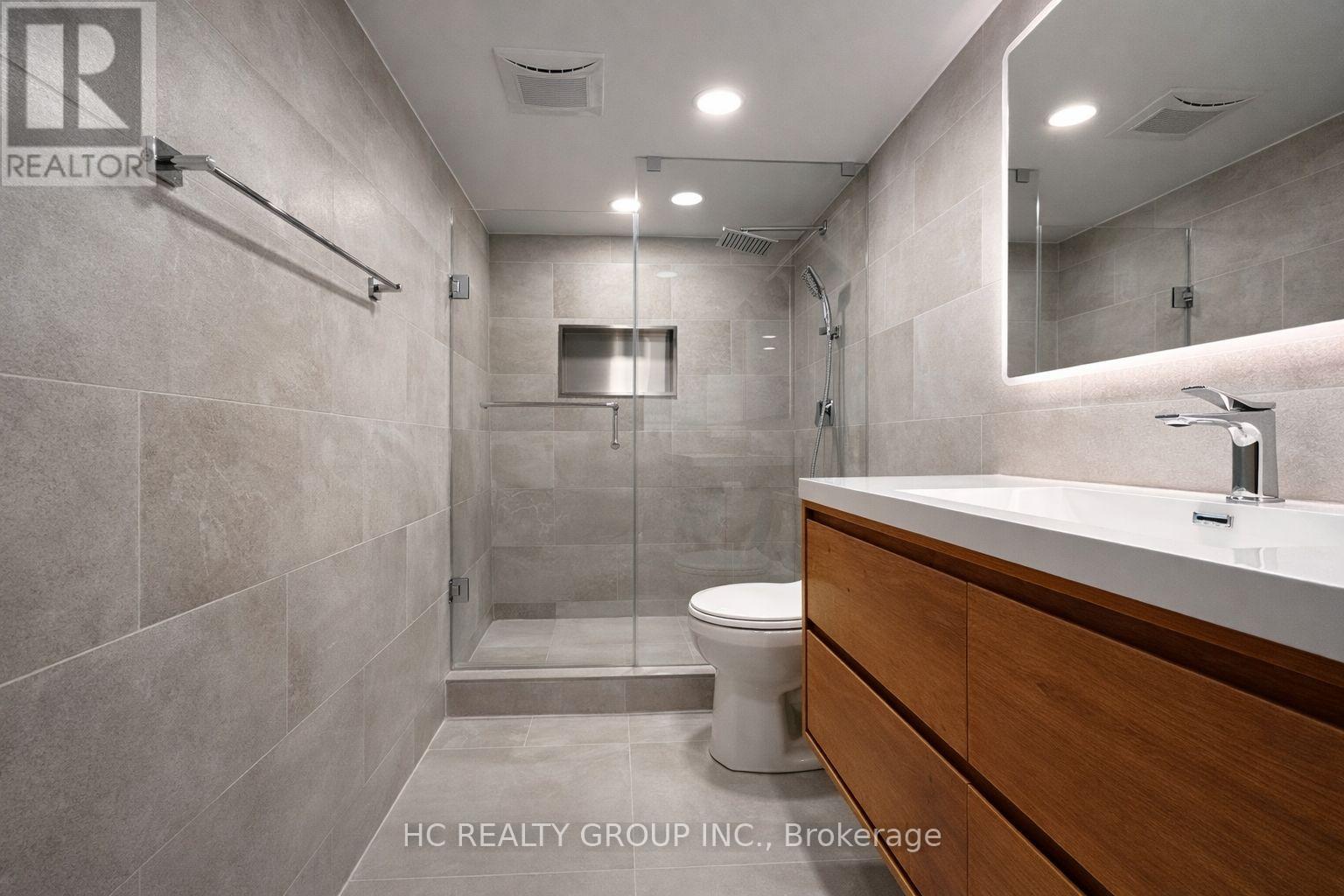 906 - 33 University Avenue, Toronto, Ontario  M5J 2S7 - Photo 16 - C12753484