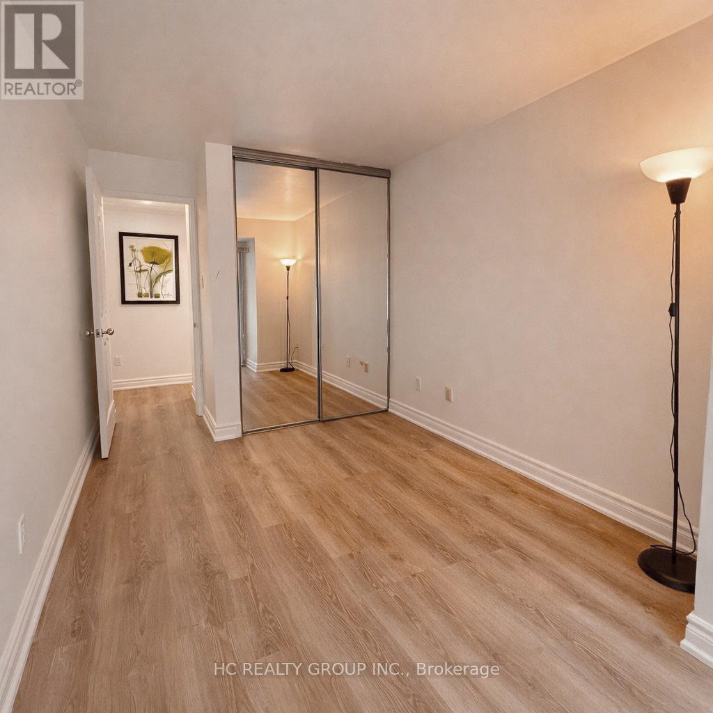 906 - 33 University Avenue, Toronto, Ontario  M5J 2S7 - Photo 13 - C12753484