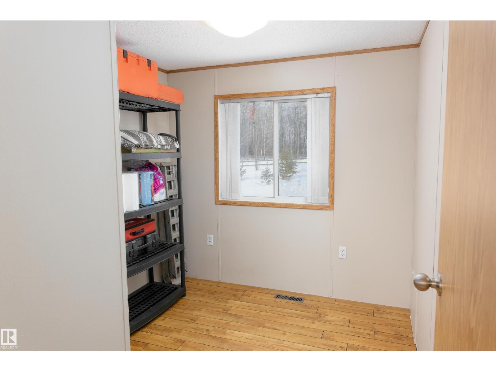 59317 Rge Rd 51, Rural Barrhead County, Alberta  T7N 1N3 - Photo 28 - E4472123