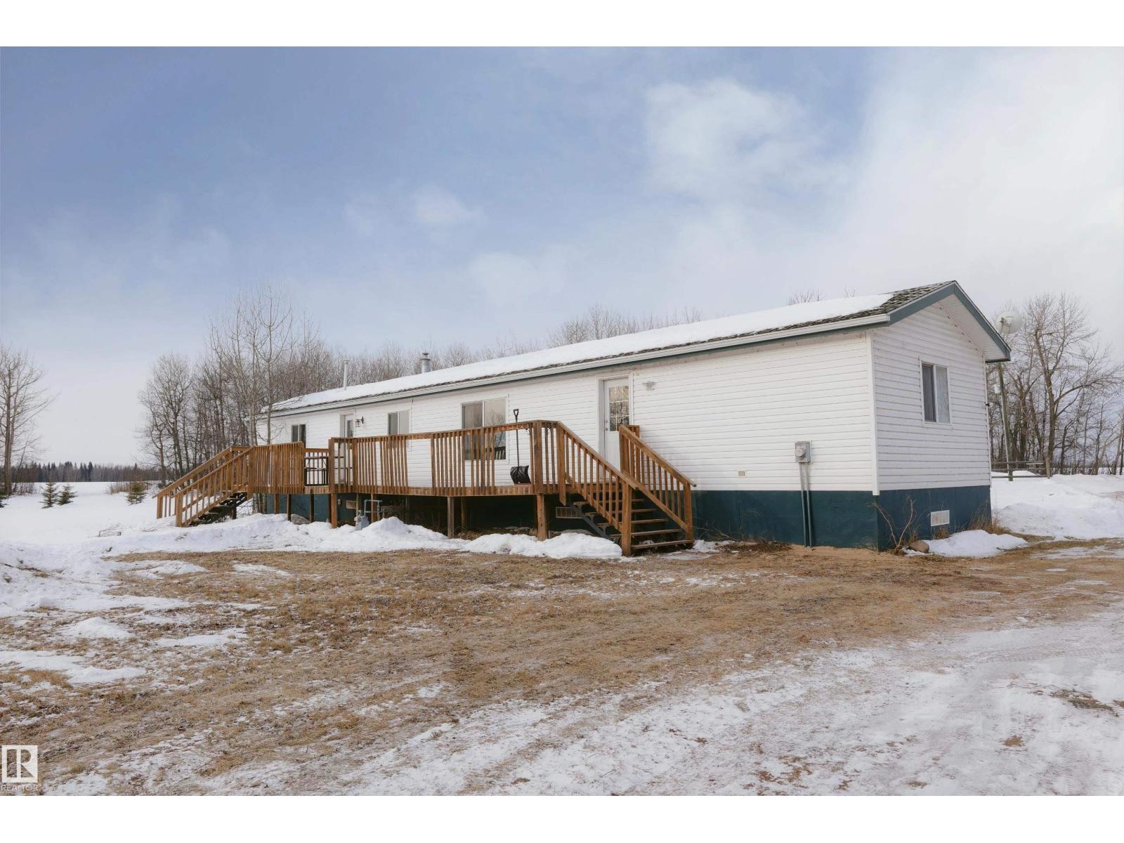 59317 Rge Rd 51, Rural Barrhead County, Alberta  T7N 1N3 - Photo 1 - E4472123