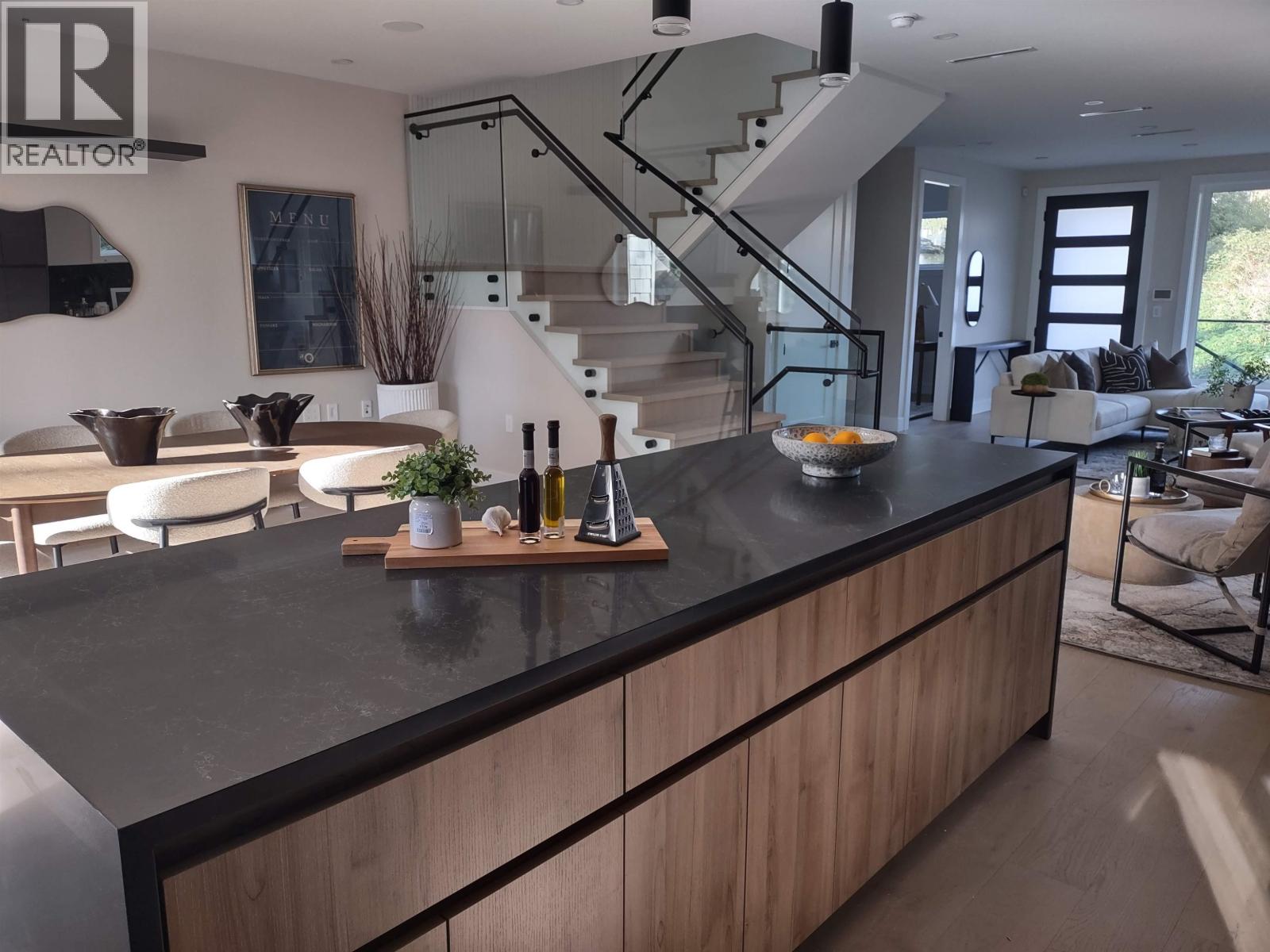 1 1706 W 68th Avenue, Vancouver, British Columbia  V6P 2V8 - Photo 10 - R3067728