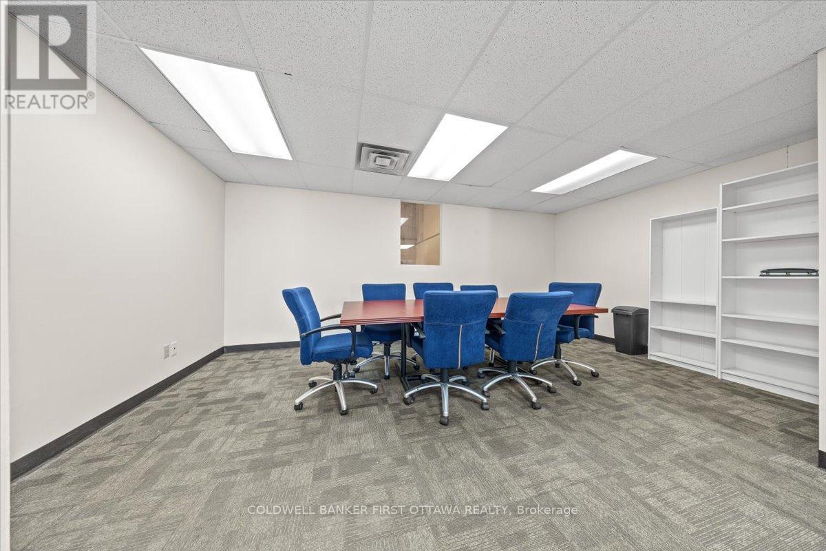 18 - 77 Auriga Drive, Ottawa, Ontario  K2E 7Z7 - Photo 4 - X12756160