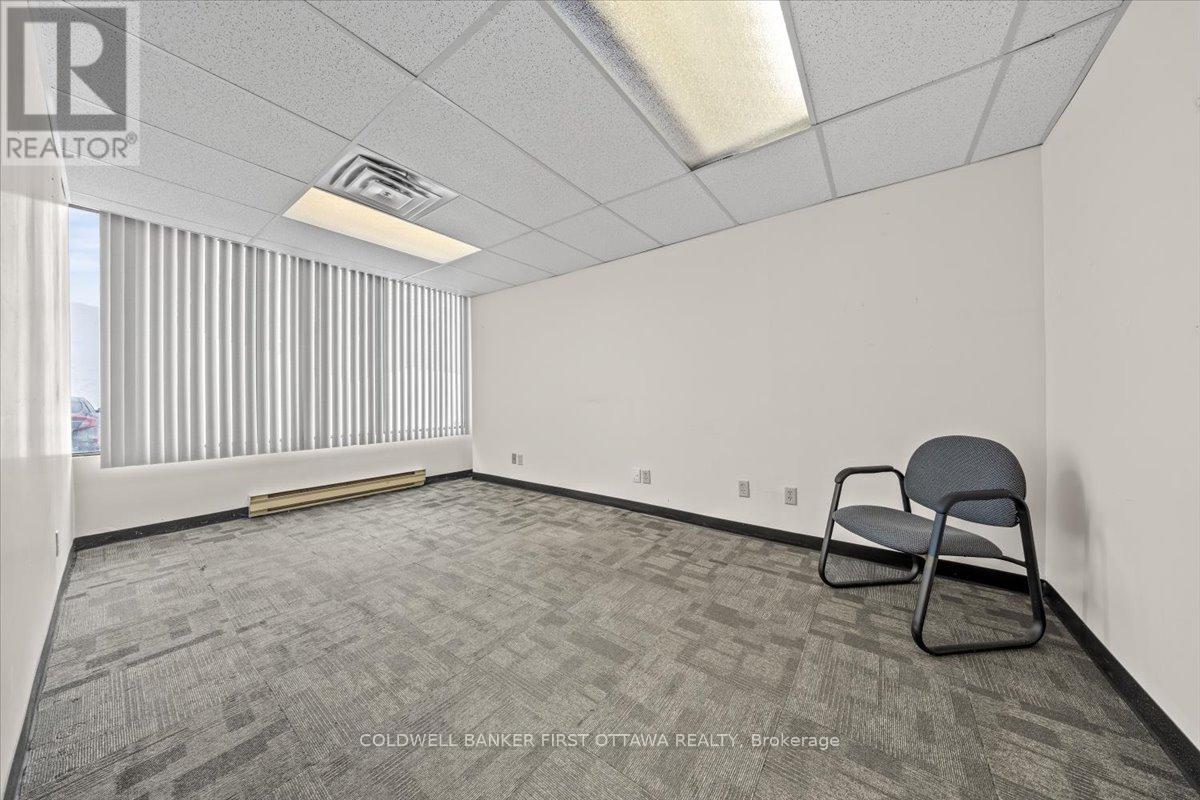 18 - 77 Auriga Drive, Ottawa, Ontario  K2E 7Z7 - Photo 9 - X12756160